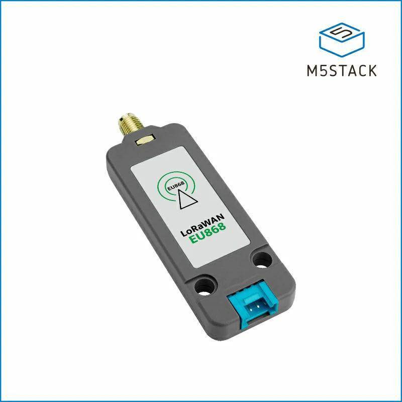 M5Stack LoRaWAN EU868-Modul mit Antennenstecker und blauem Anschluss auf weißem Hintergrund.