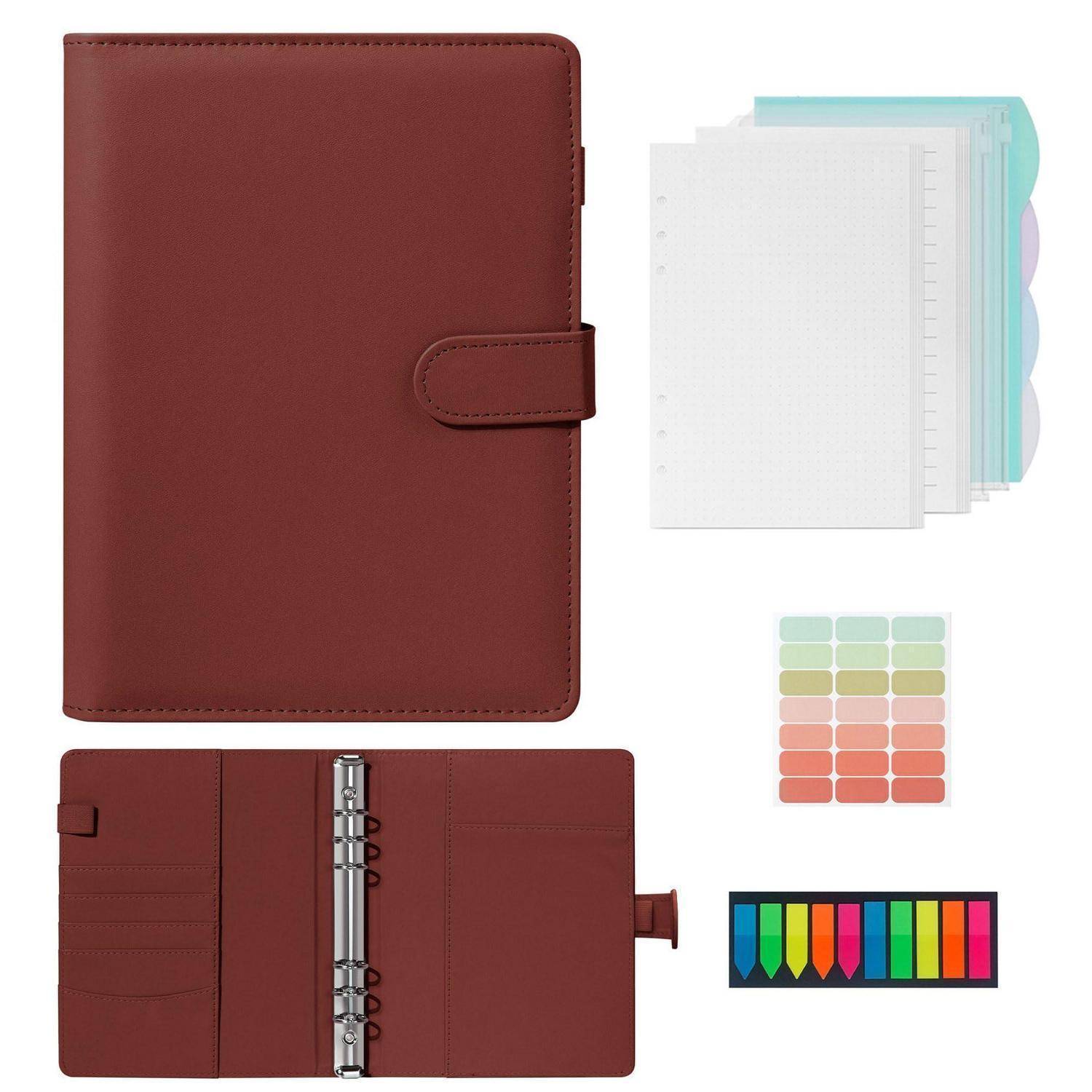 Weinroter Lederringordner Planerset mit Stifthalter, losen Plannerseiten, Pastell-Registerkarten und farbigen Haftnotizen auf weißem Hintergrund.
