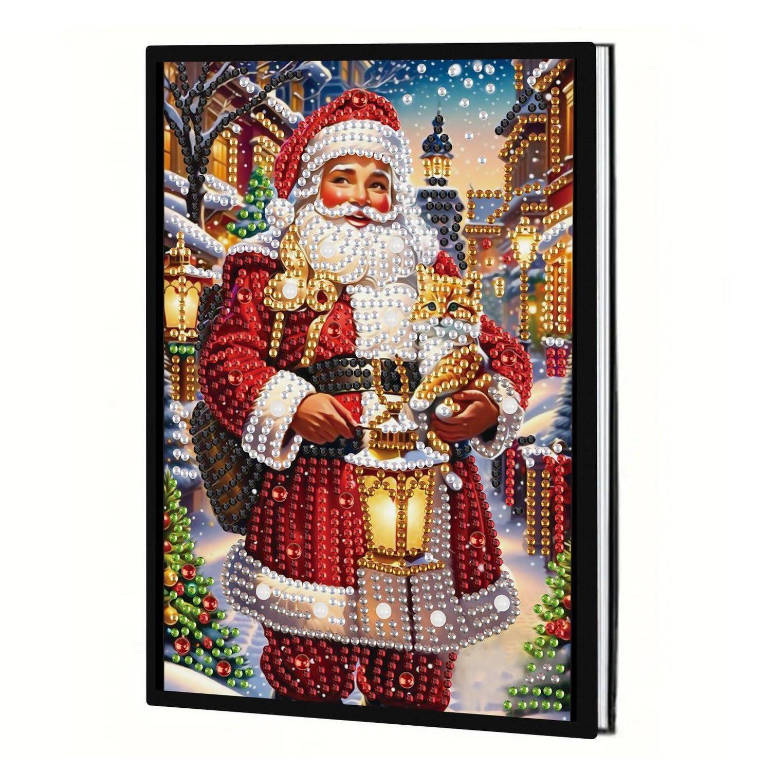 Diamantmalerei mit Rahmen von Santa Claus, der einen Geschenksack hält, in einer verschneiten, weihnachtlich geschmückten Straßenszene.