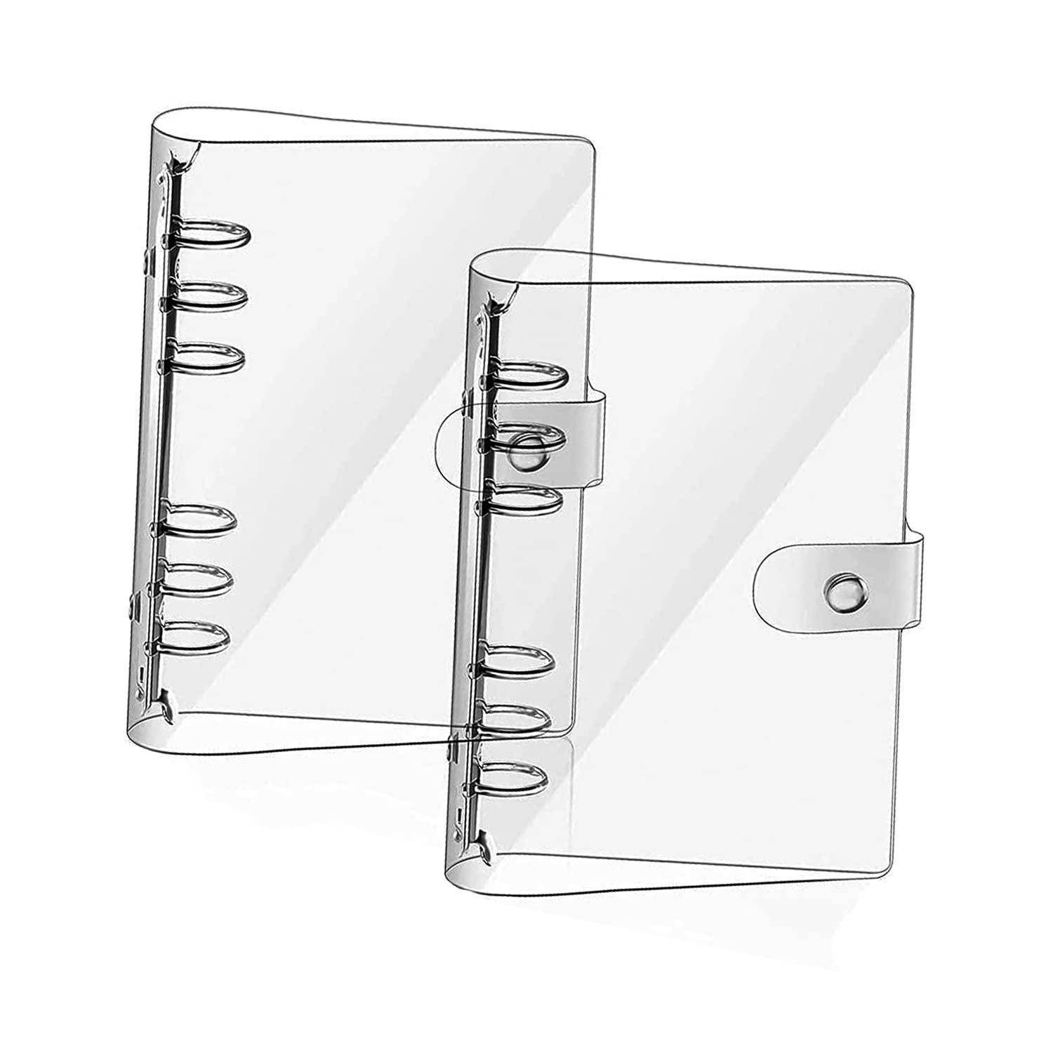 Zwei transparente Spiralbindungs-Notizbuchcover, eines groß und eines kleiner, überlagert auf weißem Hintergrund dargestellt.