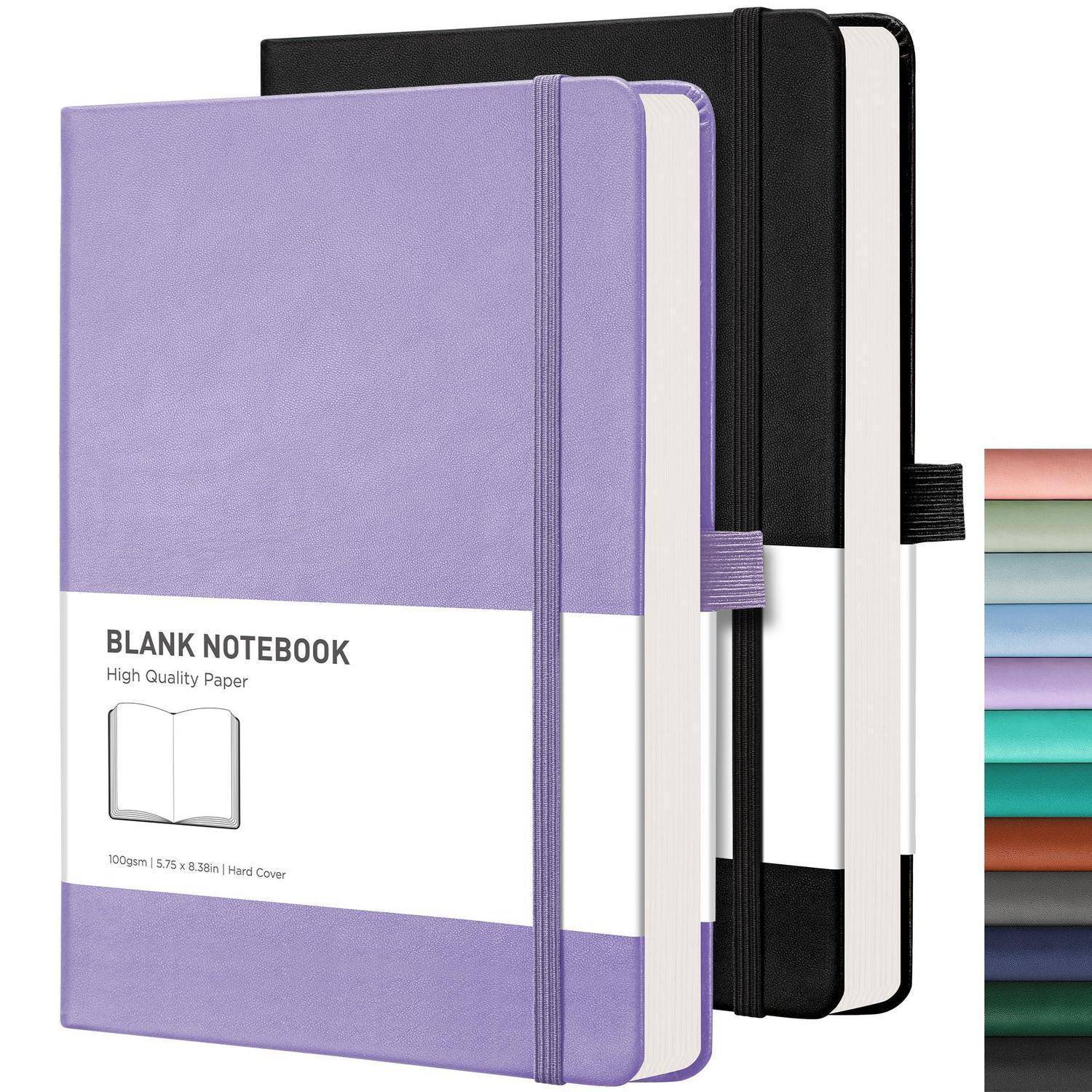 Zwei leere gebundene Notizbücher, eines mit violettem Umschlag vorne und eines mit schwarzem Umschlag hinten, mit Gummibändern und ein Stapel verschiedenfarbiger Notizbücher auf der rechten Seite.