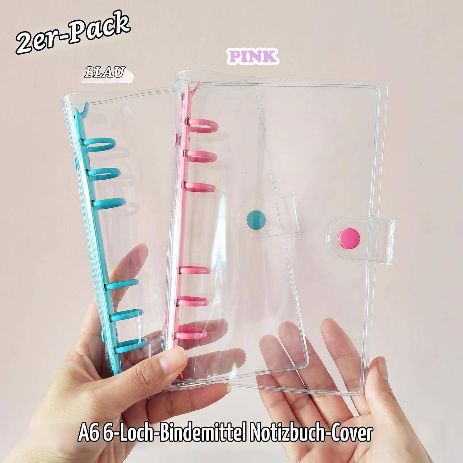 Zwei transparente A6 6er-Loch-Notizbuch-Cover, eines blau und eines rosa, beschriftet mit '2er-Pack' und 'A6 6-Loch-Bindemittel Notizbuch-Cover'.