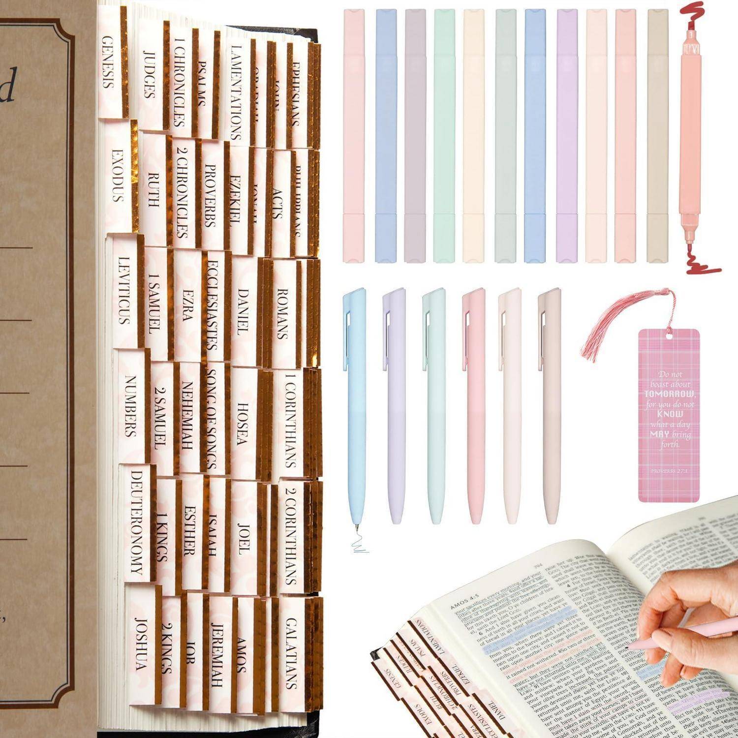 Bibelstudium-Schreibwaren-Set mit Pastellstiften, Lesezeichen und einer Hand, die eine offene Bibel hervorhebt.