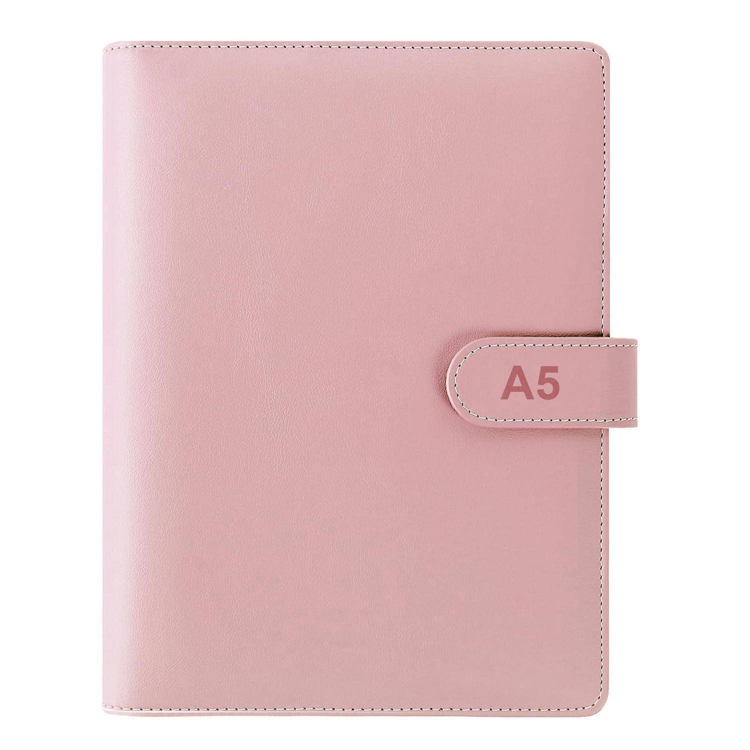Rosa A5-Notizbuch oder Planer mit Druckknopfverschluss und beschrifteter Lasche 