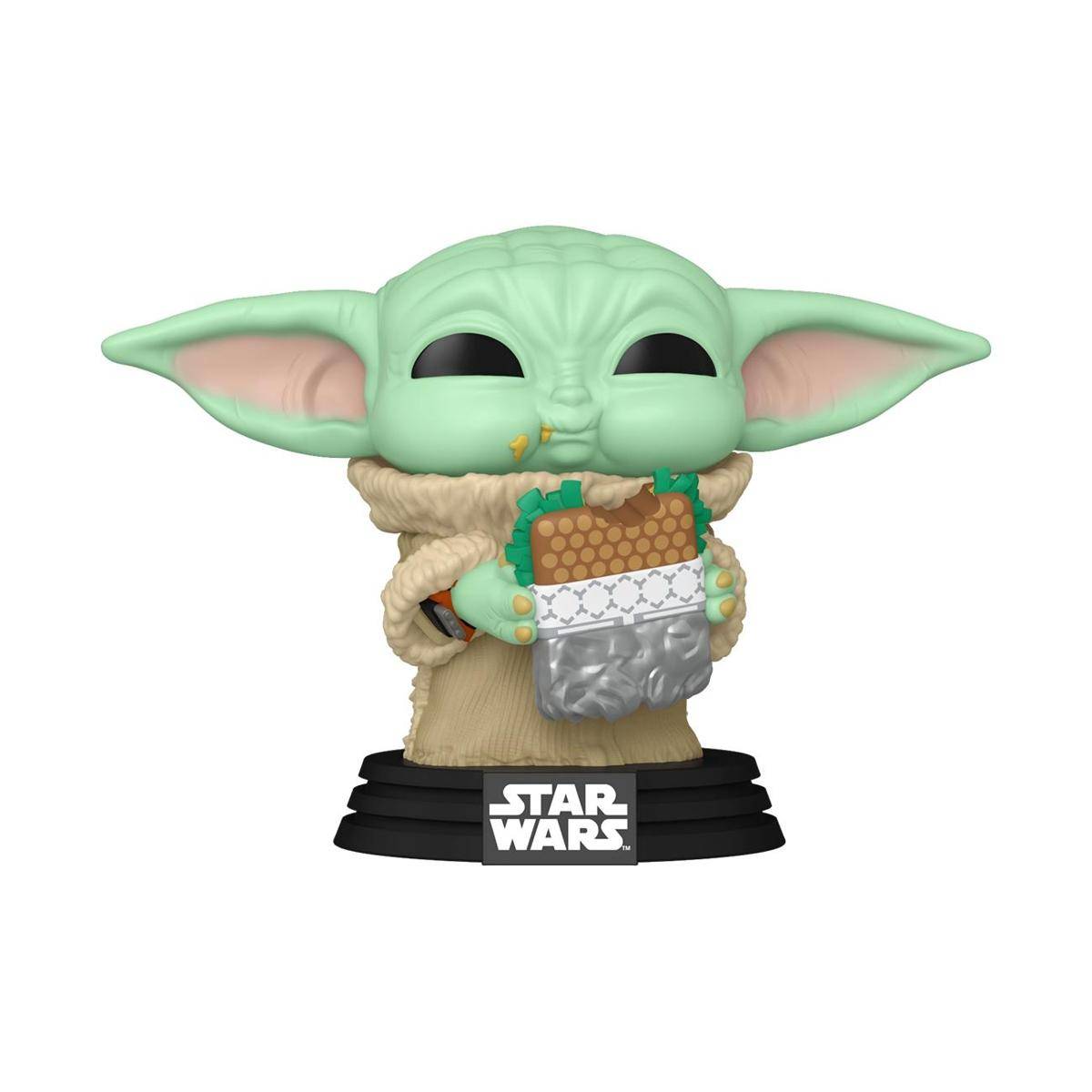 Baby Yoda Figur, die ein Keks hält, auf schwarzer Basis mit Star Wars Logo.