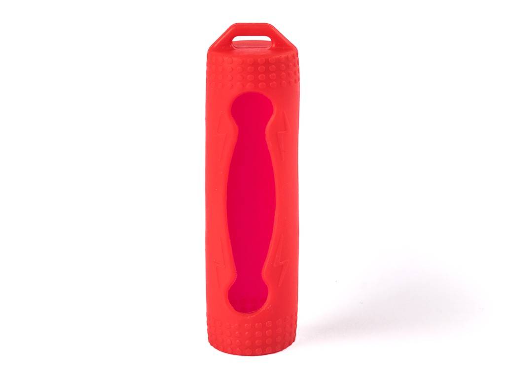 Roter zylindrischer tragbarer Lautsprecher mit Griff-Ausschnitt und rosa Akzenttafel auf weißem Hintergrund.