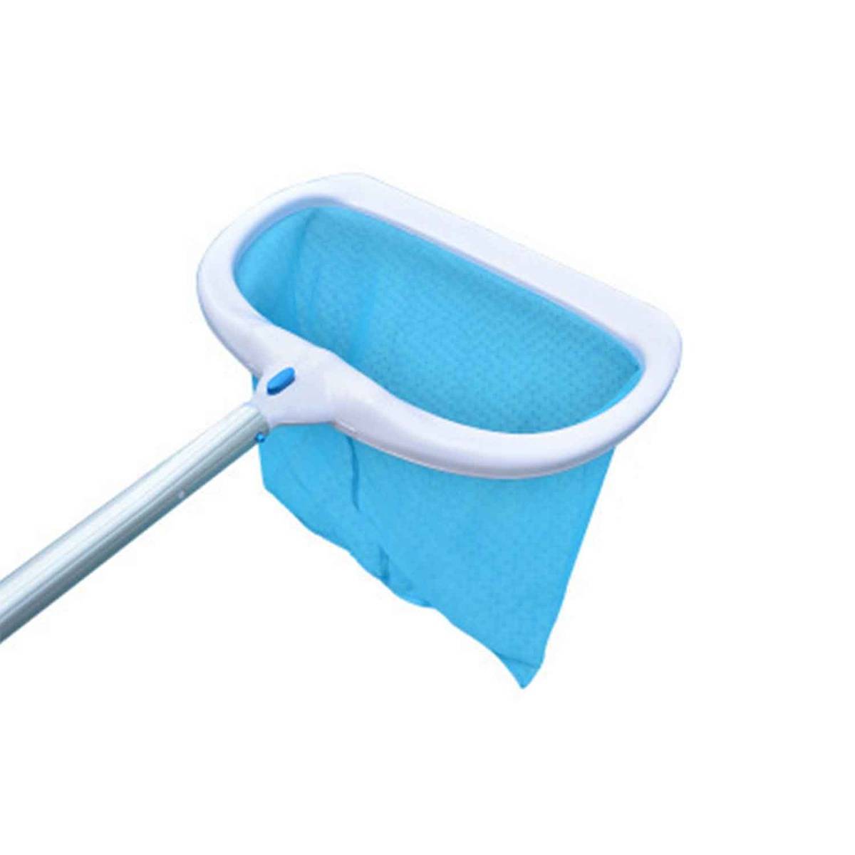 Blauer Poolreiniger-Kescher mit langem Griff und weißem Rand auf weißem Hintergrund.