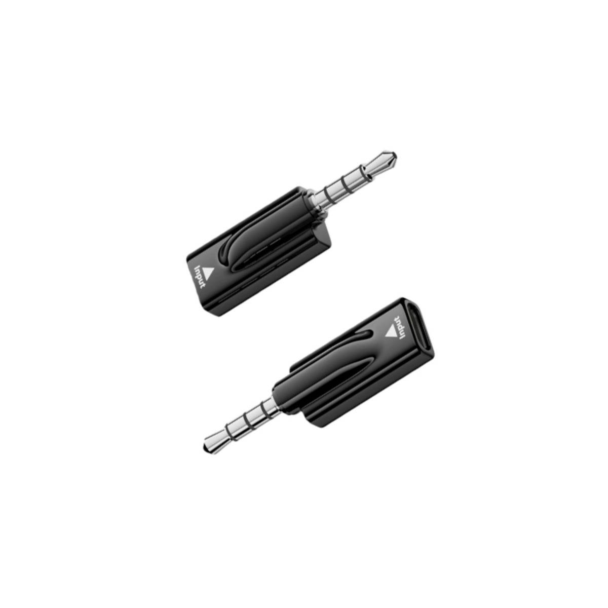 Zwei schwarze 3,5-mm-Audioadapterstecker, auf weißem Hintergrund gezeigt, in entgegengesetzten Richtungen angewinkelt.