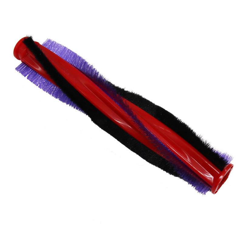 Rote zylindrische Walzenbürste mit schwarzen und violetten Borsten, auf weißem Hintergrund dargestellt.