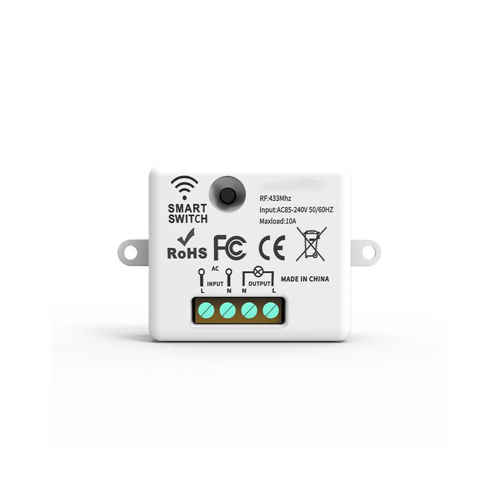 Weißes intelligentes Schaltmodul mit Befestigungslaschen, mit RF433mhz-Beschriftung, AC-Ein-/Ausgangsklemmen und Konformitätszeichen auf der Vorderseite.