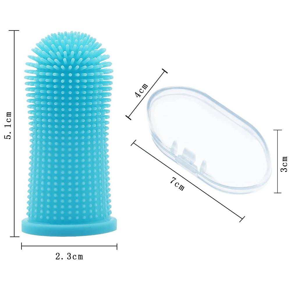 Produktabmessungen für eine blaue Silikon-Fingerzahnbürste und ein durchsichtiges Etui: Zahnbürste 5,1 cm hoch, 2,3 cm breit; Etui 7 cm x 4 cm x 3 cm.