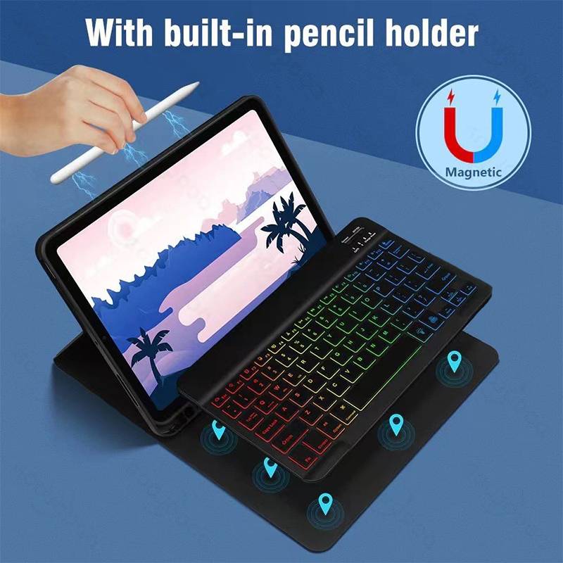 Tablet in magnetischem Tastaturkoffer mit integriertem Stifthalter, der einen Stylus oben zeigt und eine angebrachte beleuchtete Tastatur.