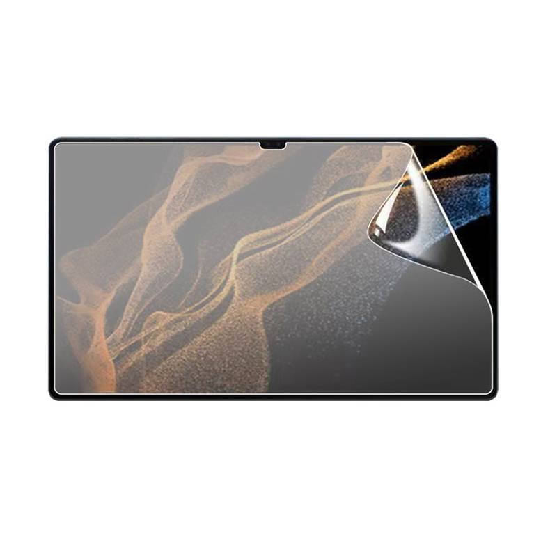 Displayschutzfolie für Tablets teilweise zurückgezogen, die glänzende Anzeige unter einem transparenten Schutzfilm offenbarend.