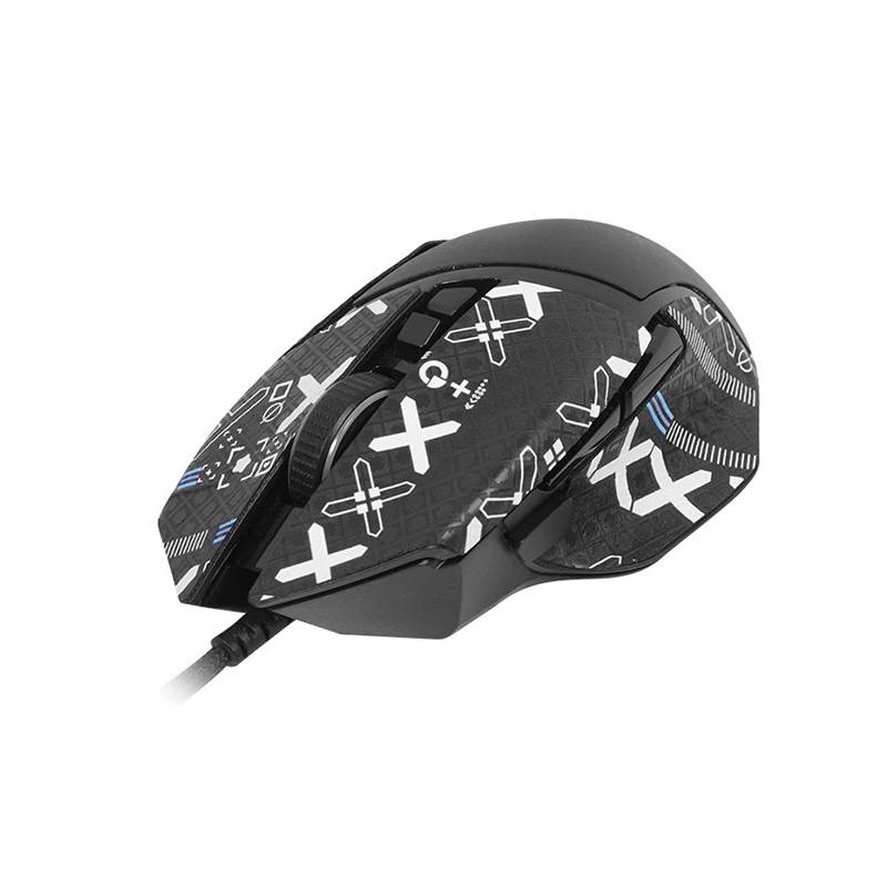 Schwarze kabelgebundene Gaming-Maus mit gemusterter Schale und Scrollrad auf weißem Hintergrund.