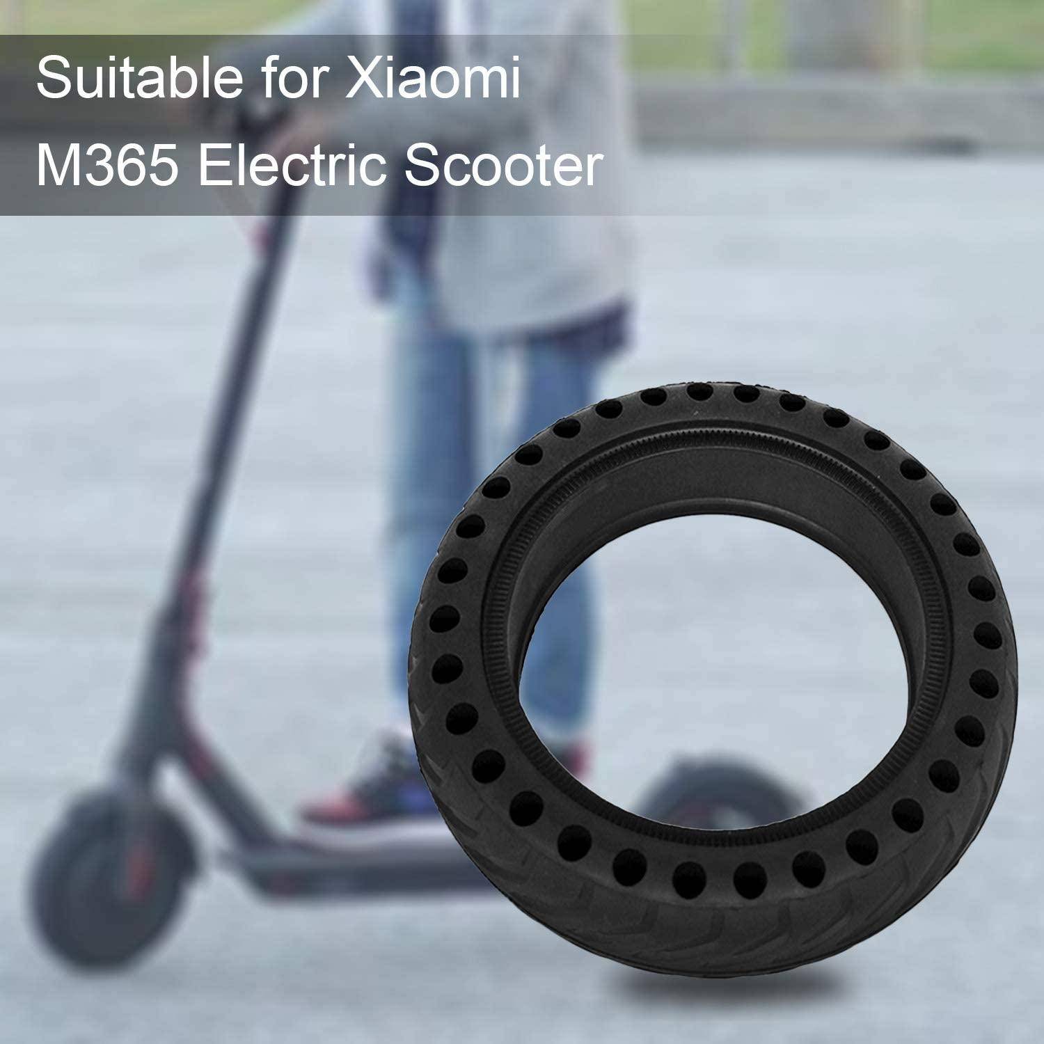Schwarzer fester Rollereifen, der vor einem unscharfen Elektroroller gezeigt wird, mit dem Text „Geeignet für Xiaomi M365 Elektroroller