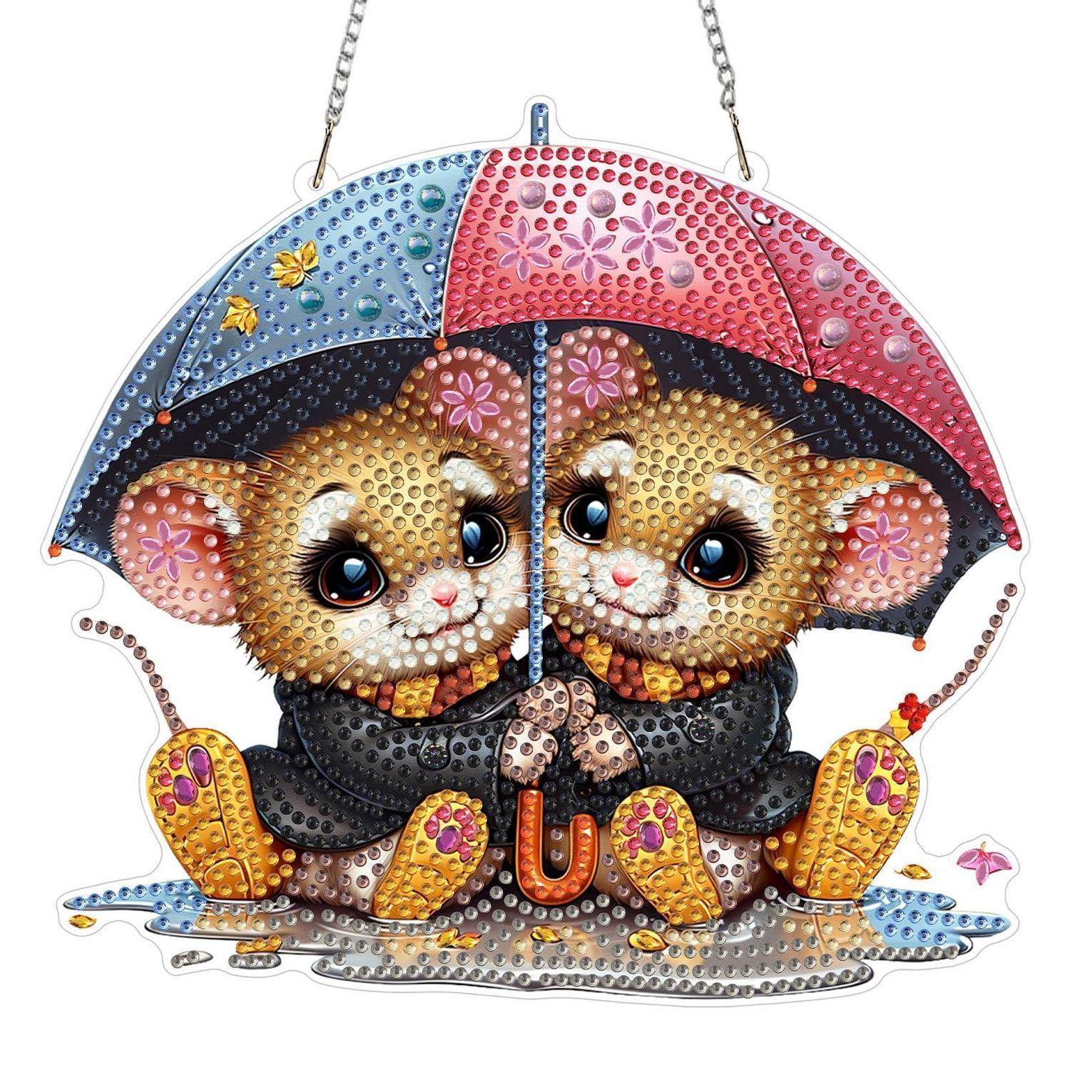 Zwei niedliche Teddybären sitzen unter einem gemeinsamen Regenschirm, halten sich an den Händen in einem dekorativen Diamantmalerei-Hängeelement.
