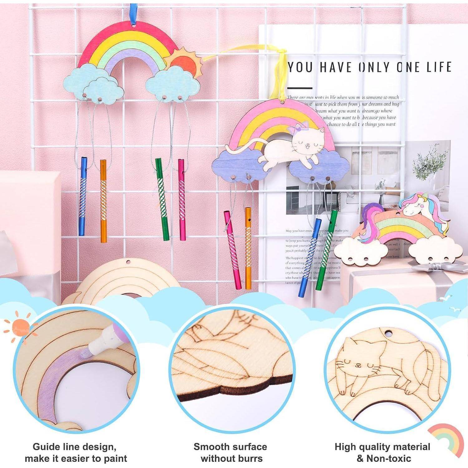 Dekorative Regenbogen- und Wolken-Wandhaken aus Holz in Pastellfarben, mit Aufhängevorrichtungen und Merkmalsbeschriftungen für Führungslinien-Design, glatte Oberfläche und hochwertiges Material.