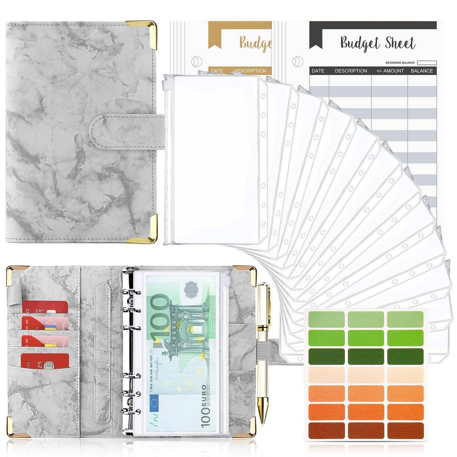 Marmor-Kunstleder-Budget-Ordner mit Bargeldumschlägen, Budget-Blättern, Stift und Farbmustern zur Organisation der persönlichen Finanzen.