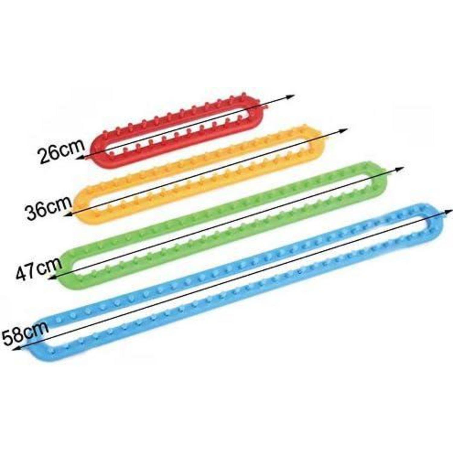 Vier farbige längliche Schleifenbänder, die mit Längenbeschriftungen dargestellt sind: rot 26 cm, gelb 36 cm, grün 47 cm und blau 58 cm.