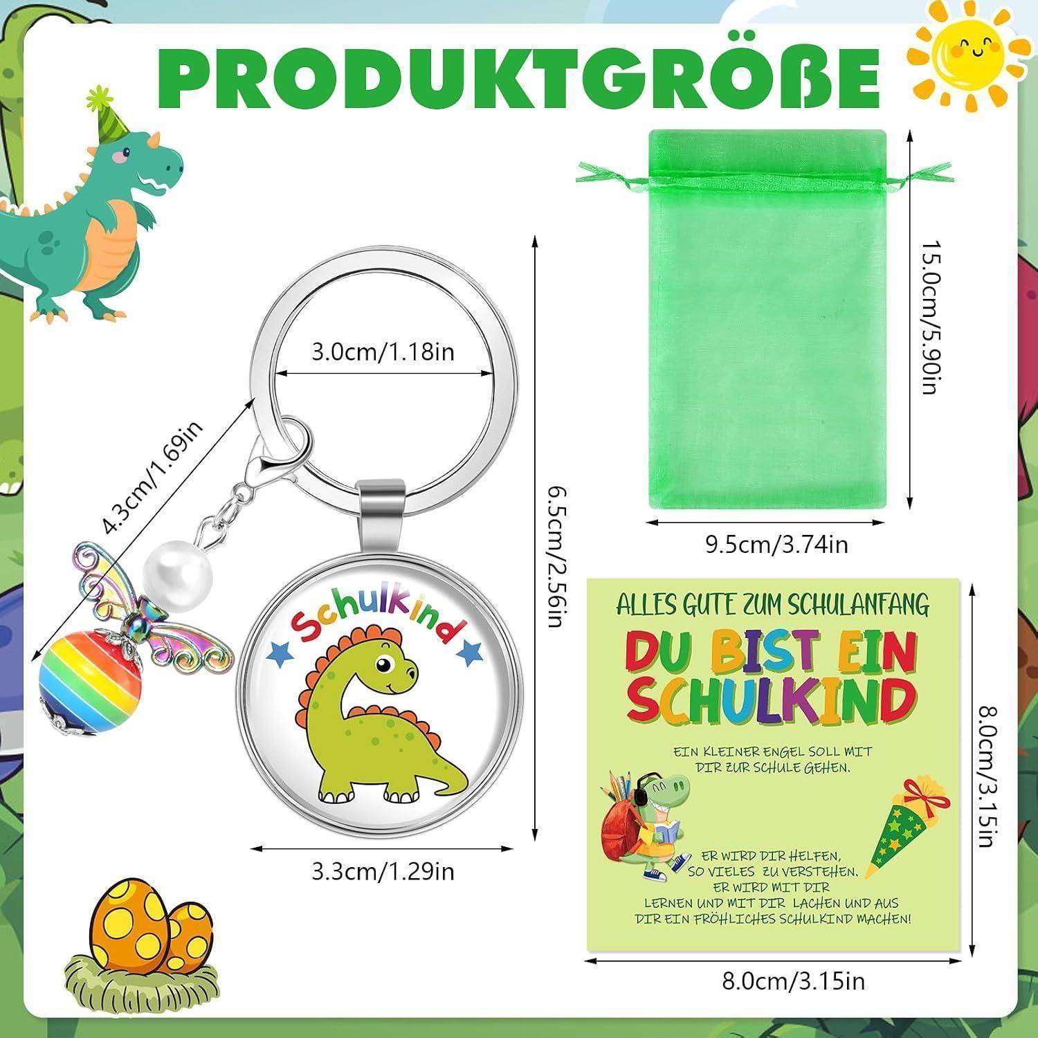 Produktgrößentabelle für einen „Schulkind"-Schlüsselanhänger als Geschenk: Schlüsselring, grüne Tasche und Karte mit Abmessungen in cm und Zoll.