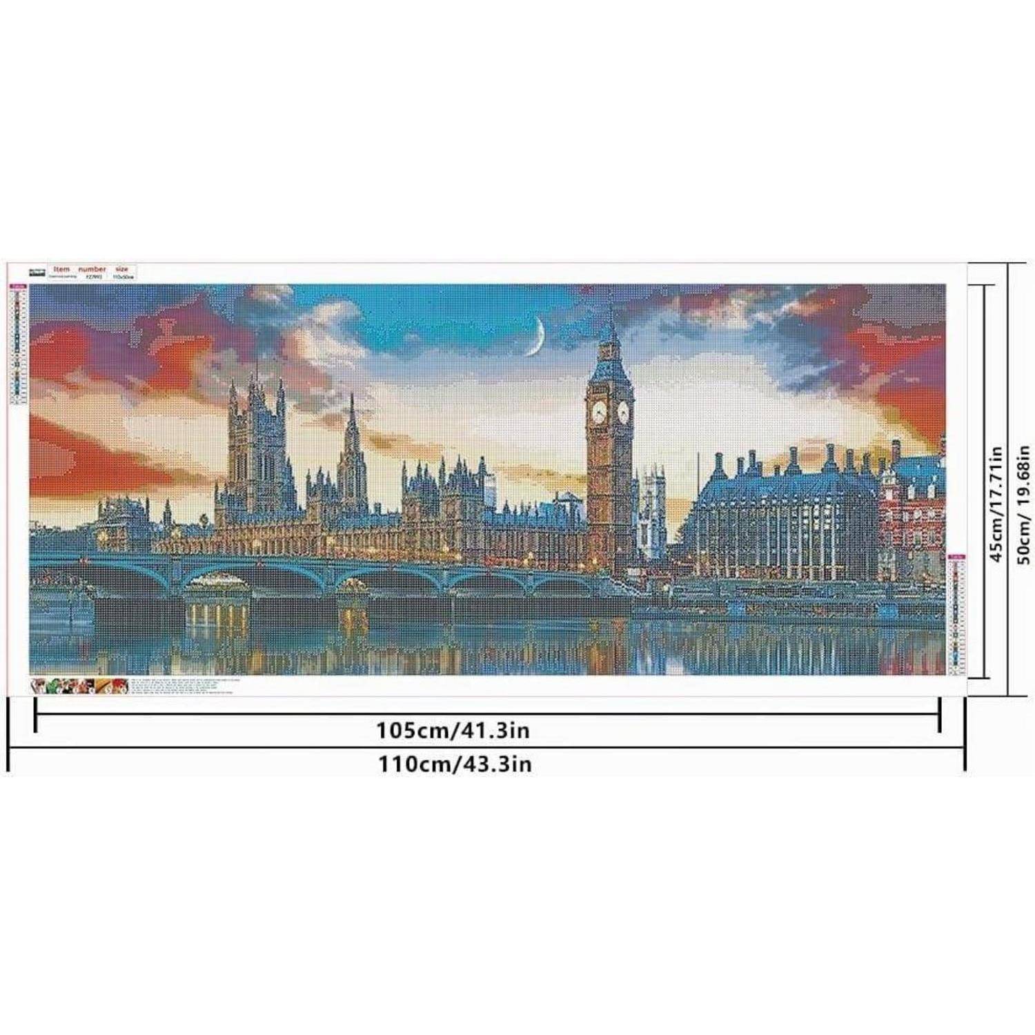 Größentabelle für einen London-Skyline-Wandteppich oder ein Poster mit Westminster und Big Ben; Abmessungen beschriftet 110 cm x 50 cm und 105 cm x 45 cm.