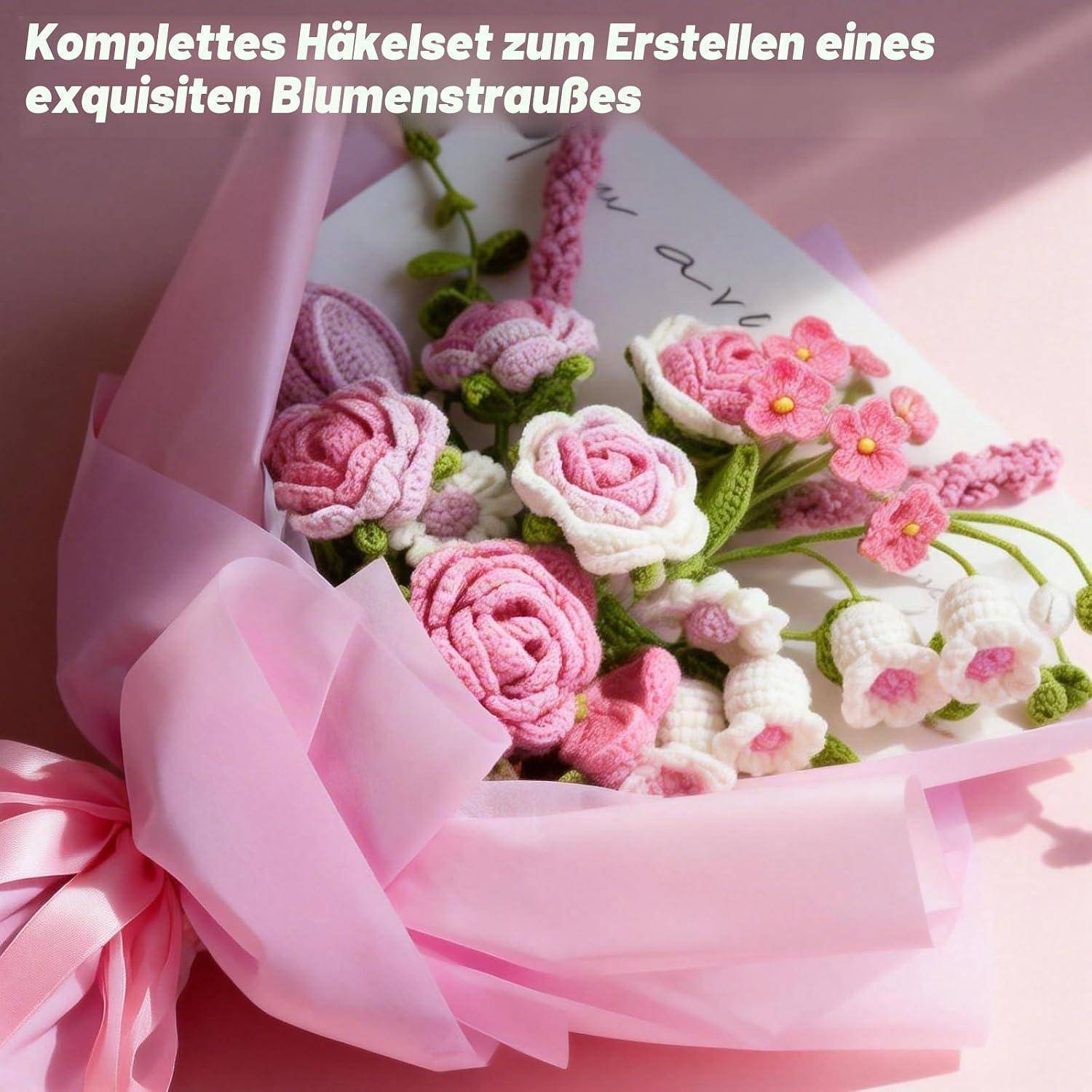Rosiger gehäkelter Blumenstrauß in zartem Rosa eingewickelt, mit deutschem Text, der lautet „Komplettes Häkelset zum Erstellen eines exquisiten Blumenstraußes