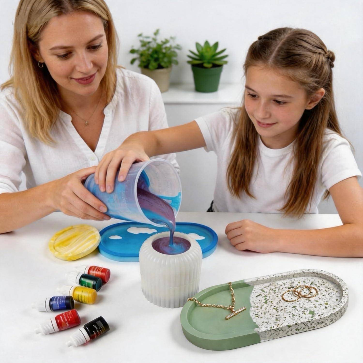 Wealike Gießpulver Bastelset DIY-Komplett Set mit Silikonformen, Farben | Kreativ Basteln für Kinder & Erwachsene, Geschenk Mädchen, Souvenir Baste