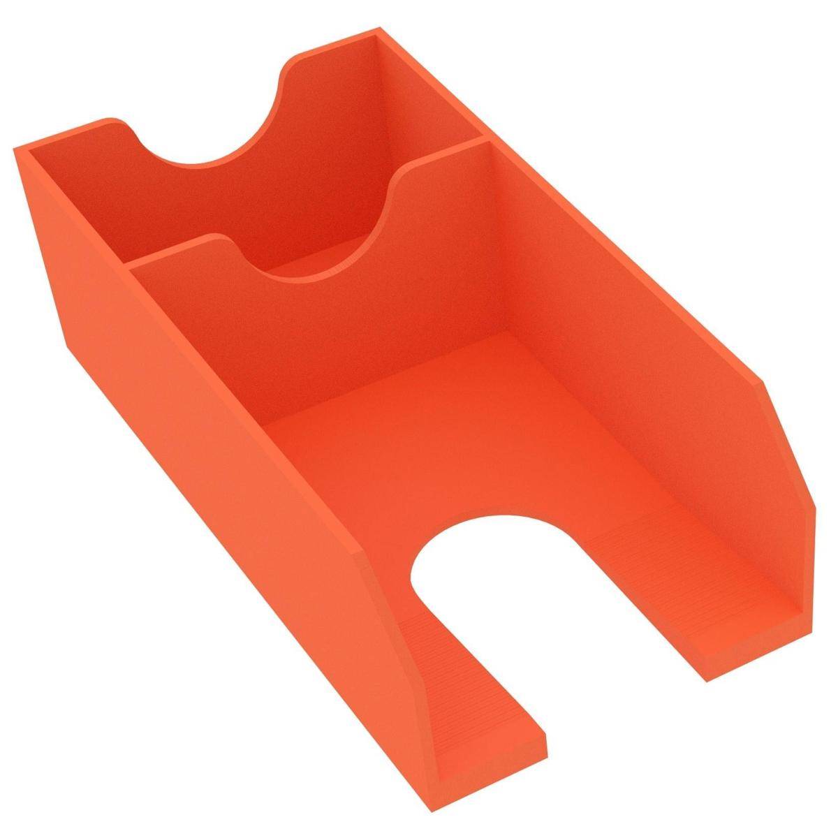 Orange-farbiges Kunststoff-Schreibtischorganizer-Tablett mit U-förmigem Ausschnitt und unterteilten Fächern zum Aufbewahren von Papieren oder kleinen Gegenständen.