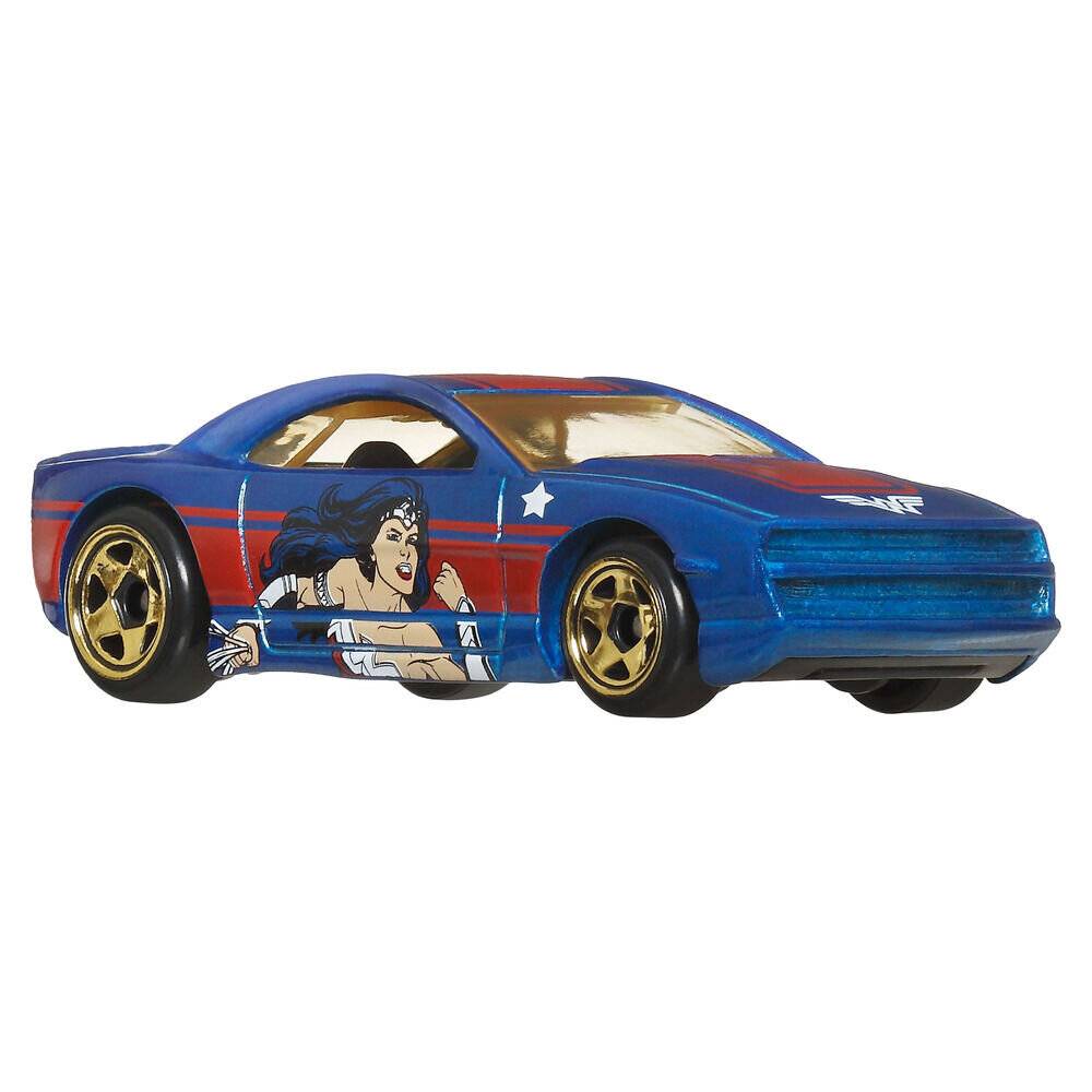 Blaues Spielzeug-Rennwagen mit goldfarbenen Rädern und Comic-Frauengrafik an der Seite, gezeigt auf weißem Hintergrund.
