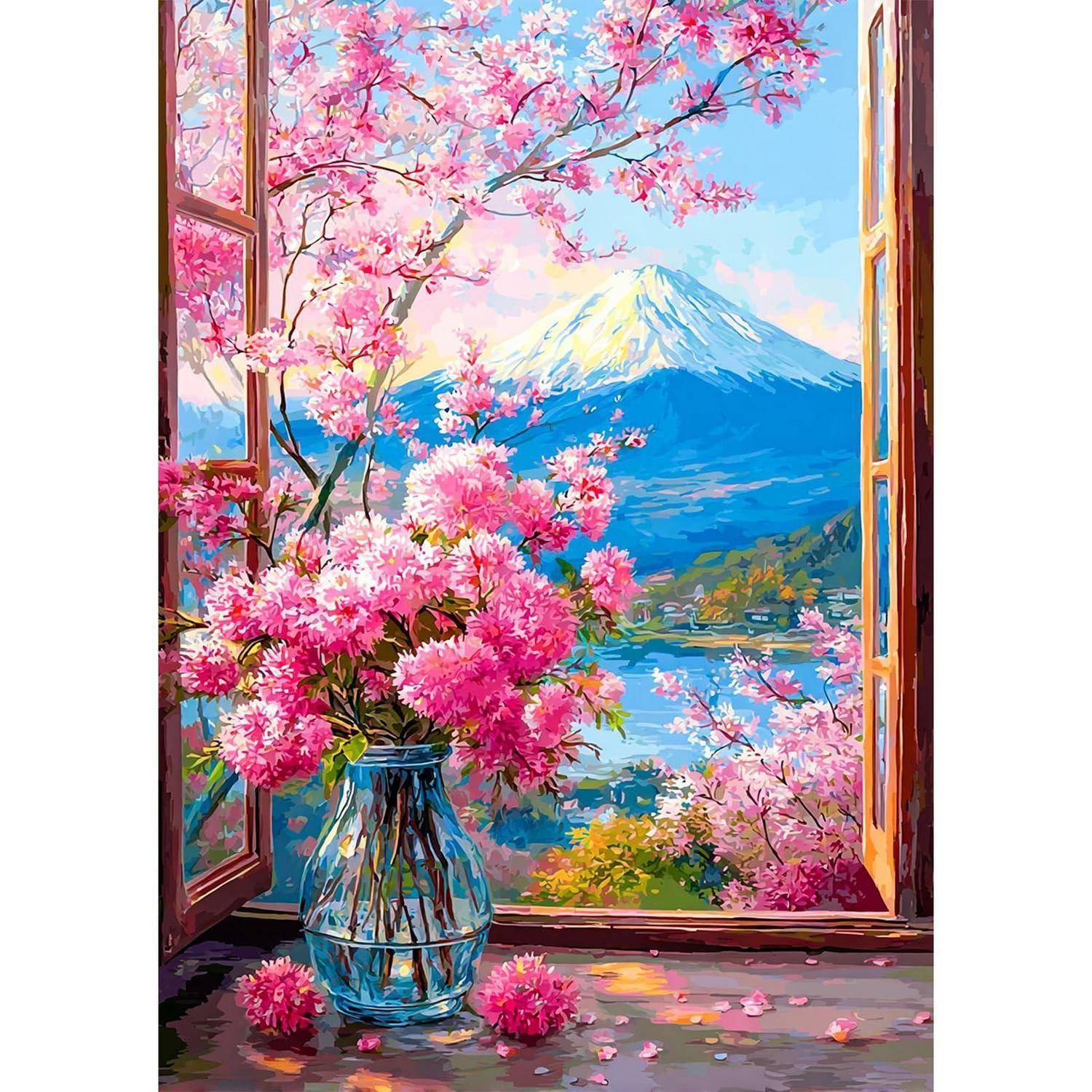 Vase mit rosa Kirschblüten auf einer Fensterbank, die einen Blick auf den schneebedeckten Berg Fuji und eine farbenfrohe Seenlandschaft draußen einrahmt.