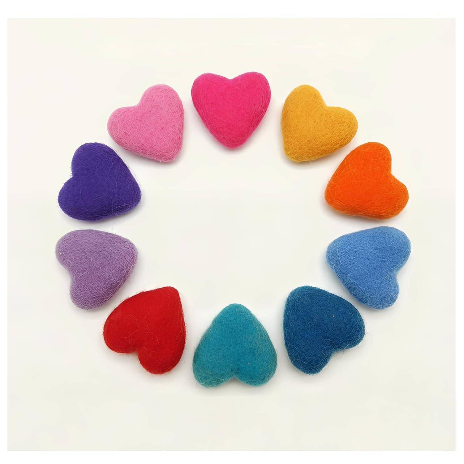 ThaiRoot Filzherzen 10 Stück, 3 cm, handgefertigt aus 100% Wolle – Bastelset für DIY, Dekoration, Kleidung & Geschenkideen, 10 Farben