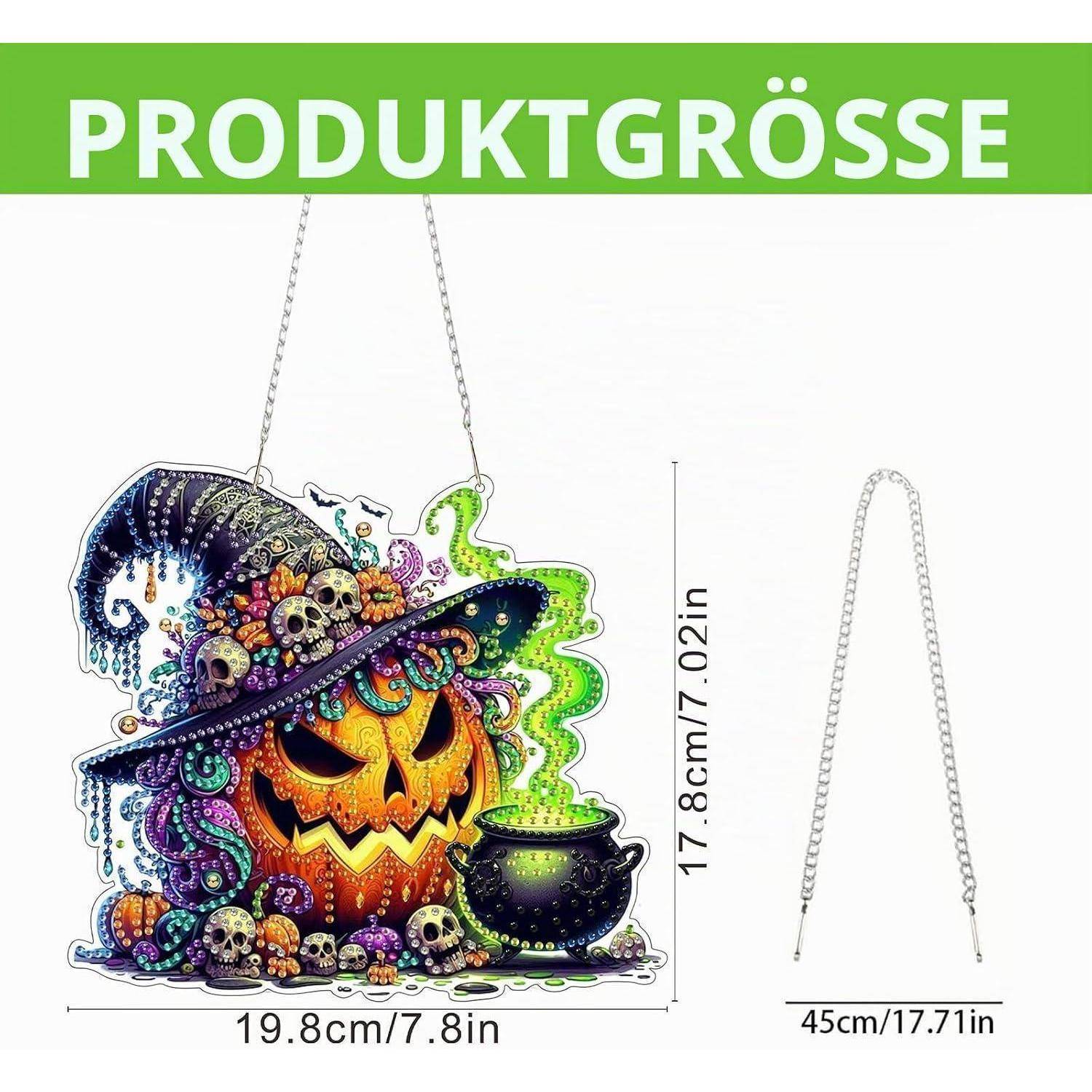 Halloween-Hexe-Kürbis-Hängdekoration mit Kette, gezeigt mit Produktabmessungen von 19,8 cm Breite, 17,8 cm Höhe und 45 cm Kettenlänge.