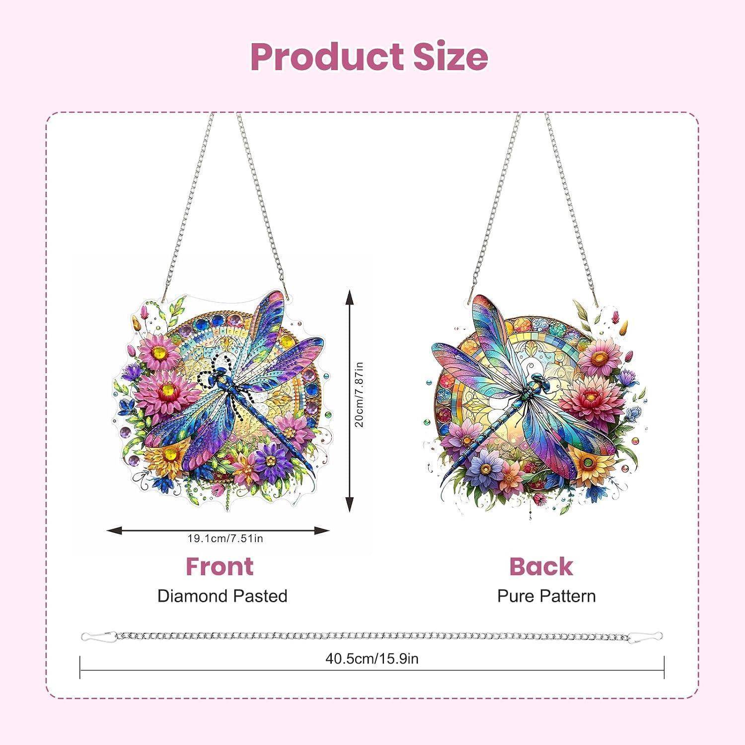 Größentabelle für eine Schmetterlingsblüten-Handtasche: Vorder- und Rückansicht, 19,1 cm breit, 20 cm hoch, 40,5 cm Riemenlänge.