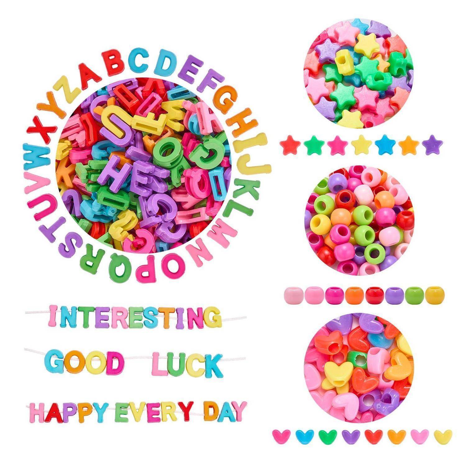 Bunte pädagogische Grafik mit Alphabet-Perlen und Anhängern, mit den Buchstaben A-Z, Stern- und Herzformen sowie den Phrasen 'INTERESSANT', 'VIEL GLÜCK' und 'GLÜCKLICH JEDEN TAG'.