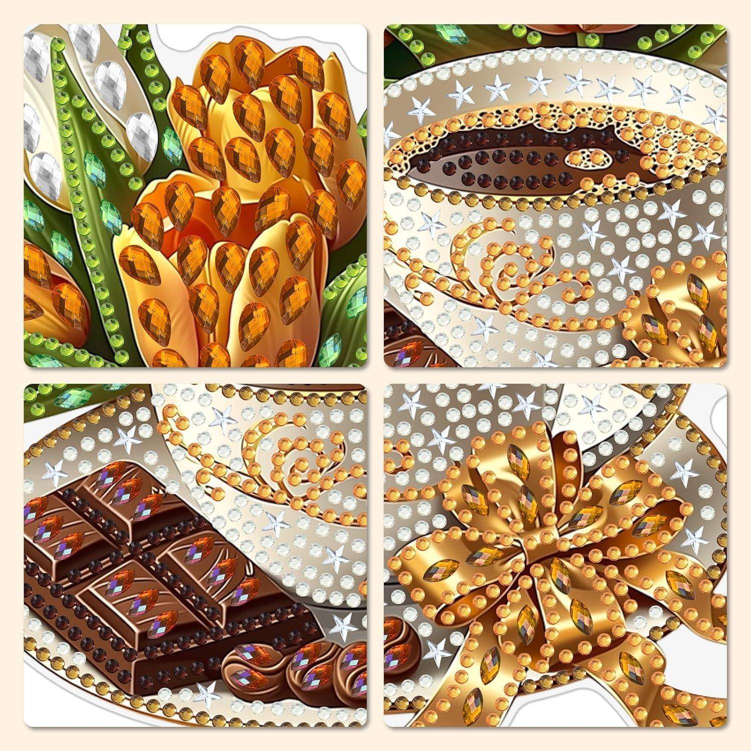 Vier Nahaufnahmen zeigen verzierte, mit Juwelen und Metall versehene florale Muster in Gold, Grün, Silber und Braun, ähnlich wie dekorative Stickerei oder Perlenarbeit.