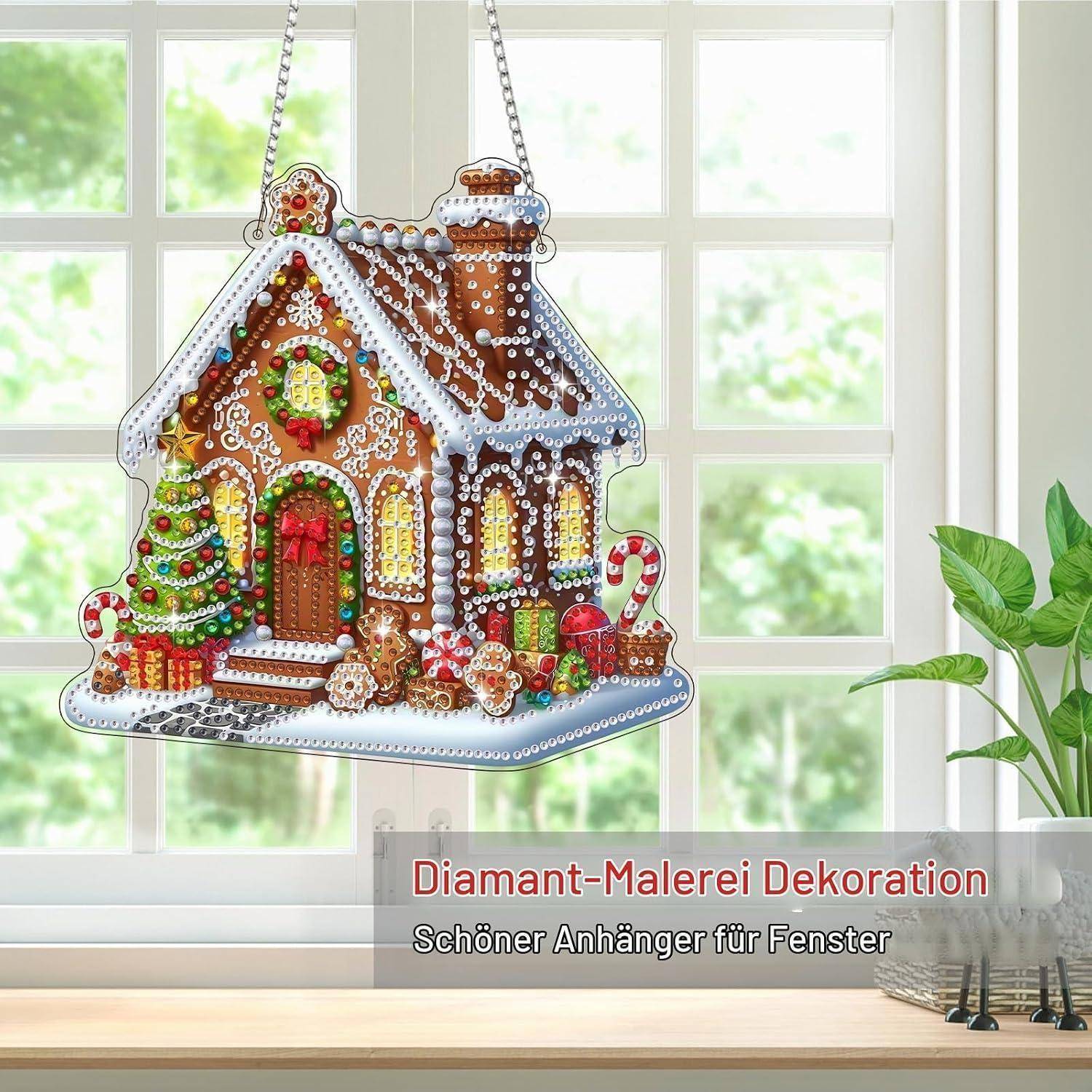 Fenster-Dekoration aus Lebkuchen-Häuschen zum Aufhängen mit deutschem Text "Diamant-Malerei Dekoration"" und ""Schöner Anhänger für Fenster"".