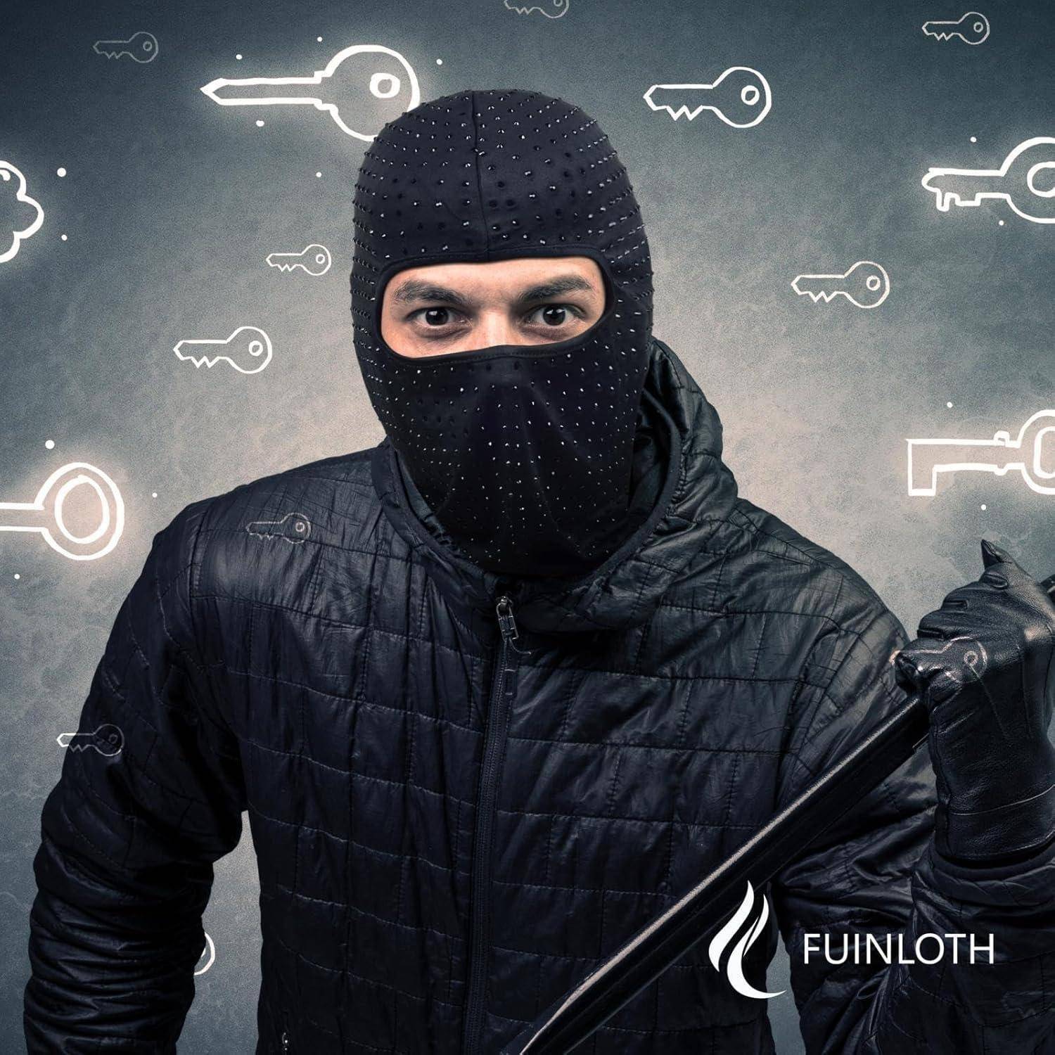 Maskierter Einbrecher in schwarzer Kleidung mit einer Brechstange, mit Schlüsselsymbolen im Hintergrund und dem Logo „FUINLOTH