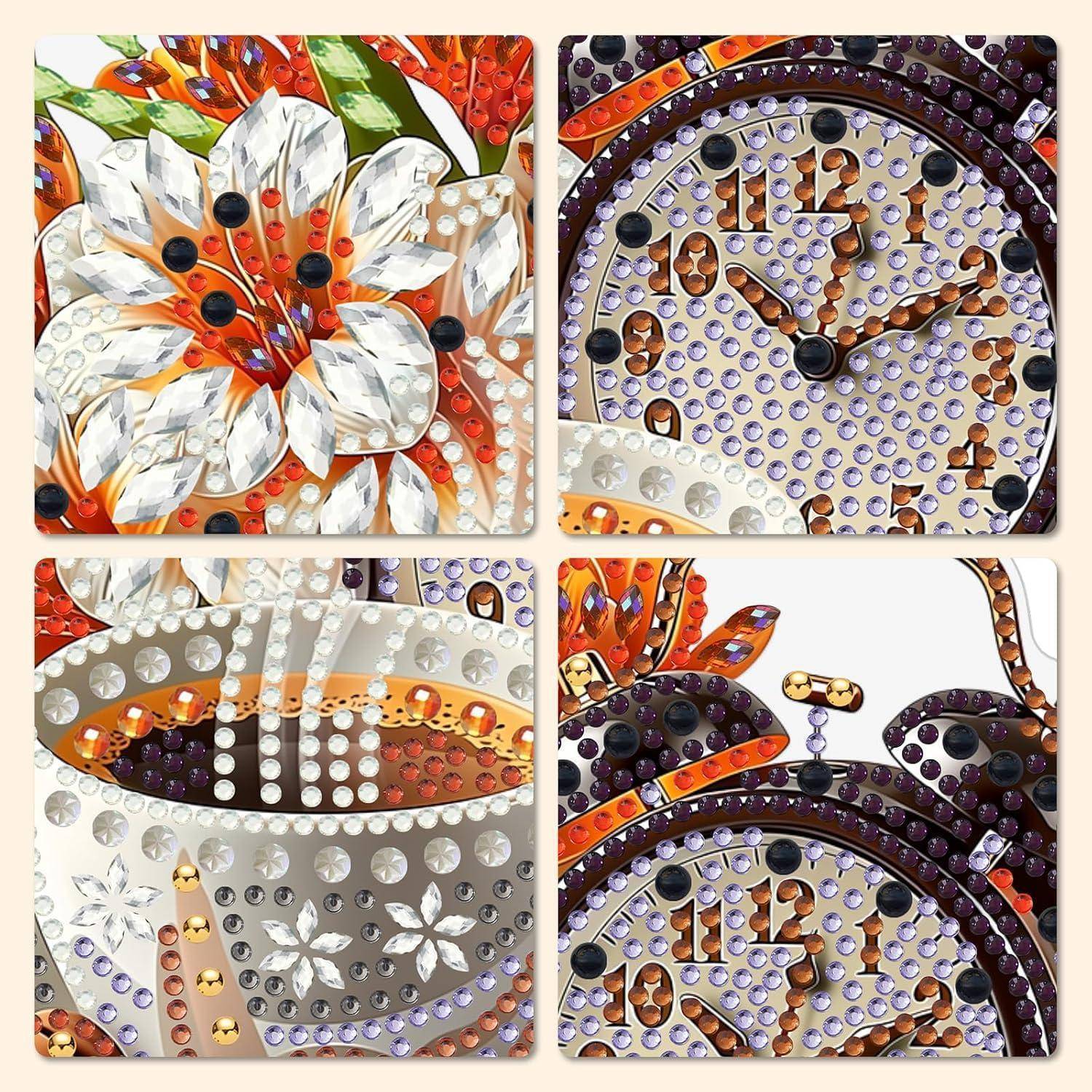 Vier dekorative Mosaik-Stil-Paneele mit einer weißen Blume und verzierten Uhren in Orange-, Lila- und Silbertönen.