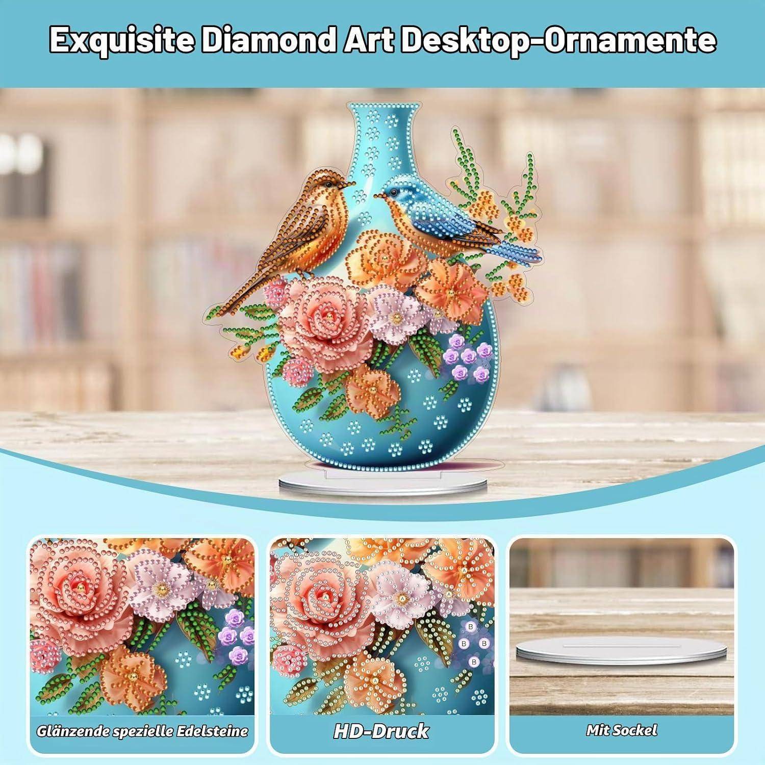 Dekorative blaue Vase mit Diamond-Art-Blumendesign und zwei Vögeln, dargestellt als Desktop-Ornament mit Ständer; der Text lautet „Exquisite Diamond Art Desktop-Ornamente