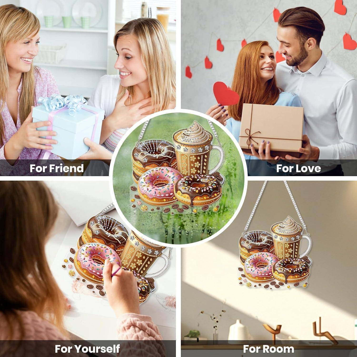 Collage zeigt eine dekorative Wanddekoration mit Donut und Kaffeetasse als Geschenk für einen Freund, einen Liebhaber, sich selbst oder als Raumdekoration.