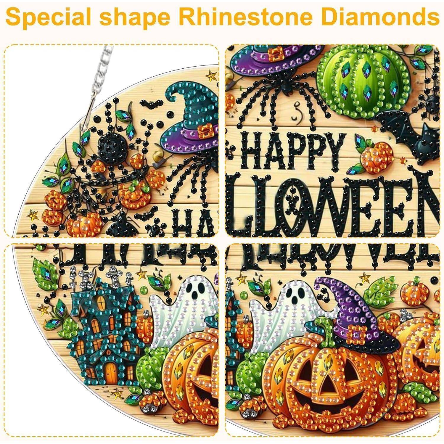 Collage von Halloween-Diamantmalerei-Designs mit Kürbissen, einem Gespenst, einem Hexenhut und dem Text „HAPPY HALLOWEEN