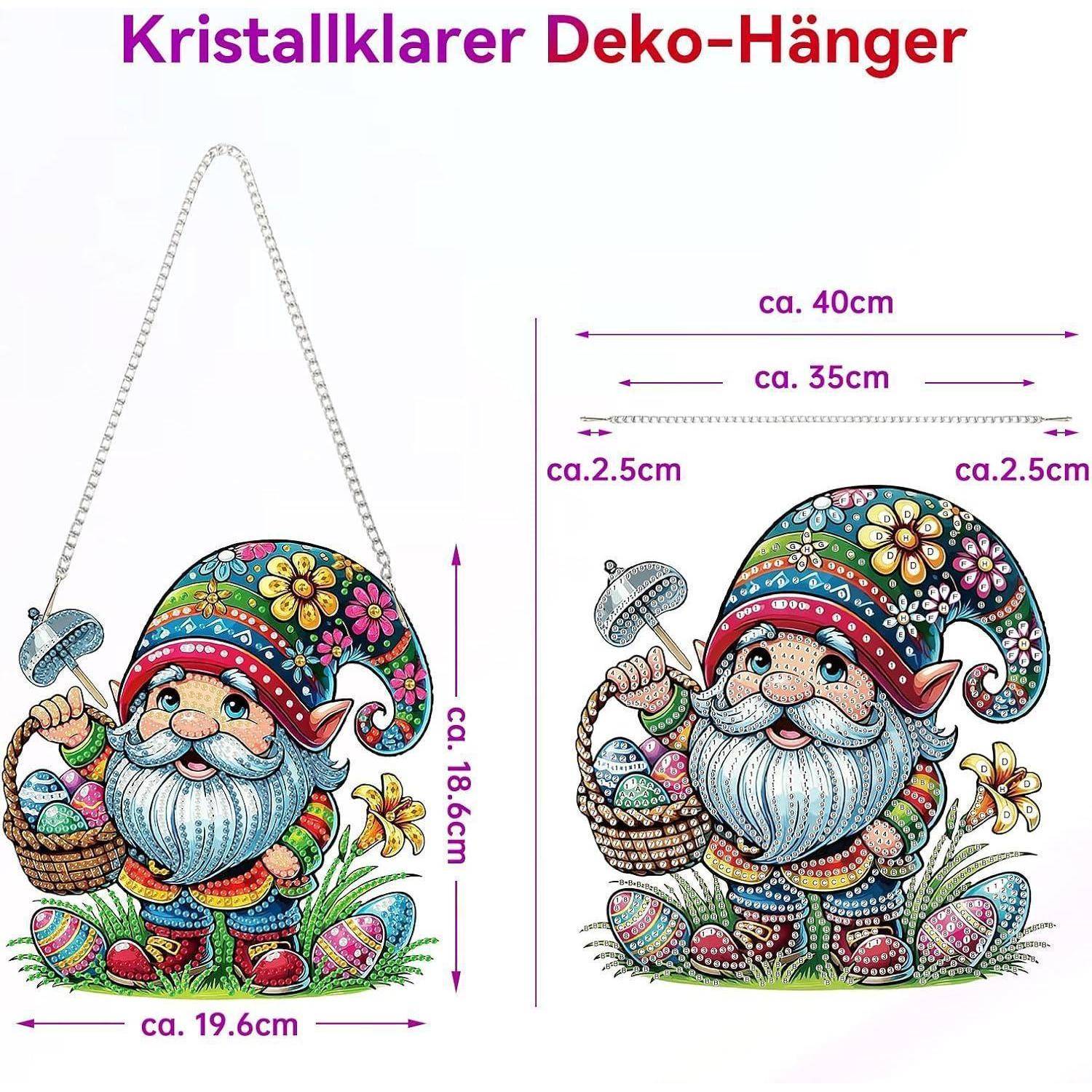 Bild eines bunten Kristallzwerg-Hängedekoration, gezeigt mit Abmessungen: etwa 40 cm groß, 35 cm breit, 2,5 cm dick, und eine kleinere Version etwa 18,6 cm mal 19,6 cm.