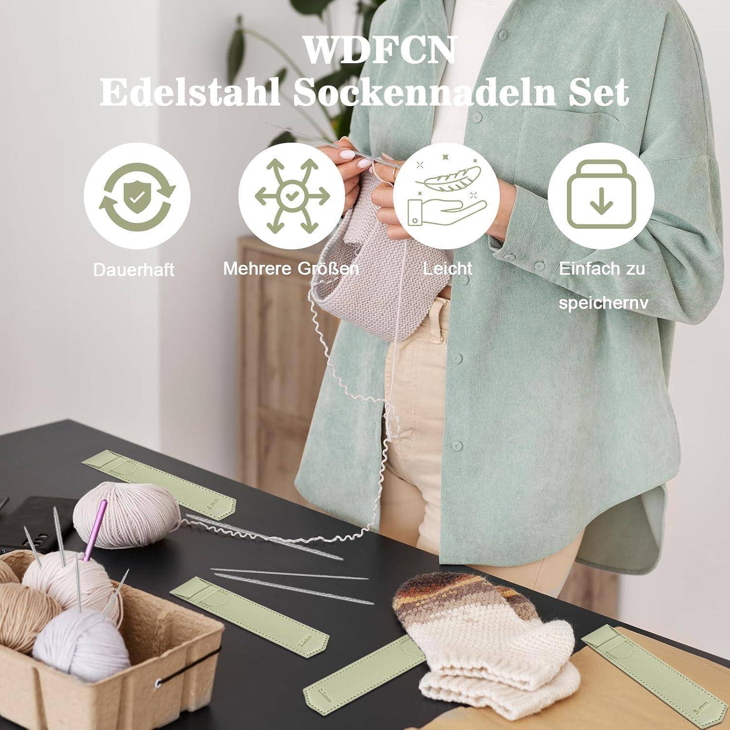 Person, der gestrickte Stoffe neben einem Tisch mit Garn und Werkzeugen hält, bewirbt das "WDFCN Edelstahl Sockennadeln Set"" mit Symbolen für langlebig, mehrere Größen, leicht und einfache Lagerung.