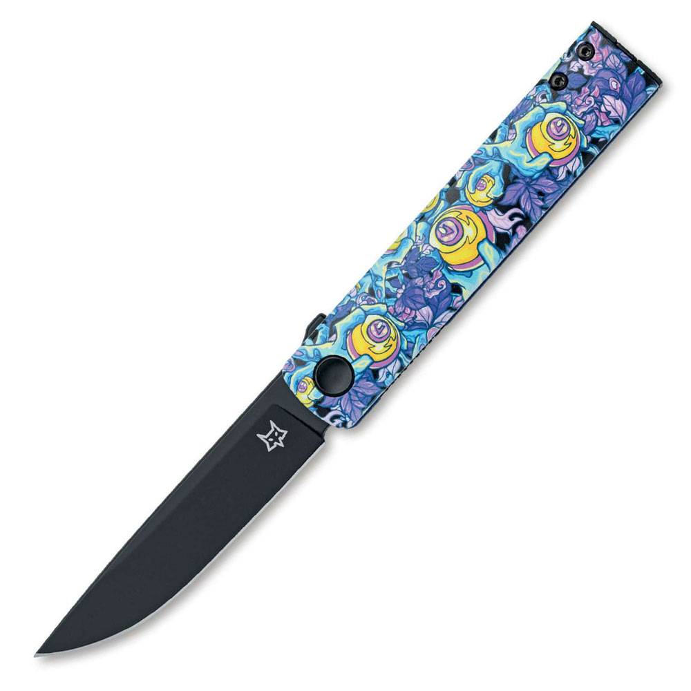 Schwarzes Klappmesser mit einem farbenfrohen, blumenmusterten Griff, aufgeklappt auf weißem Hintergrund dargestellt.