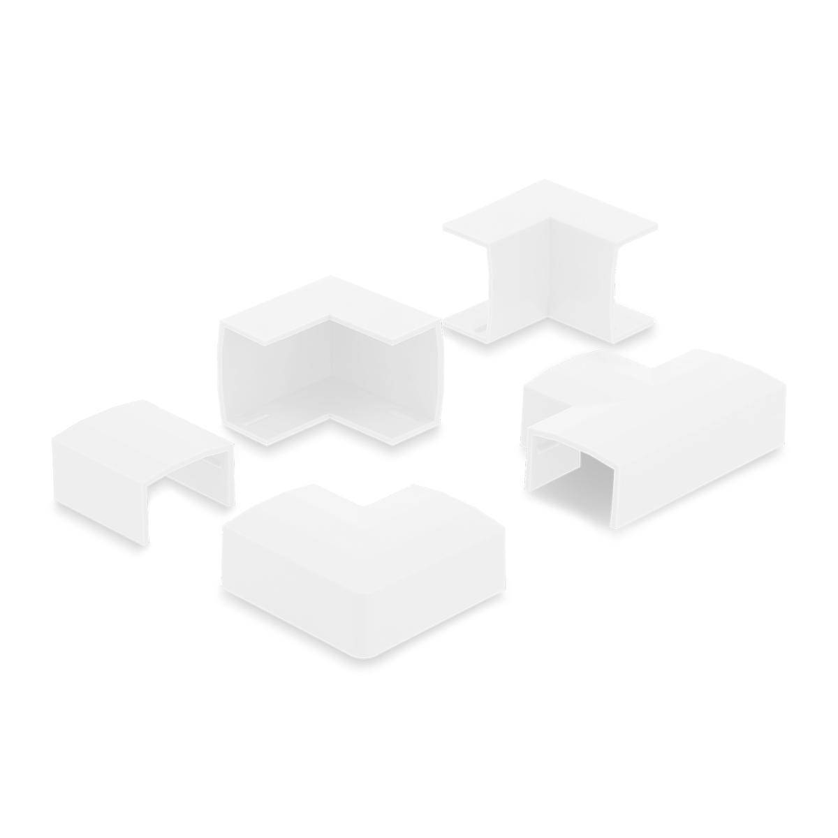Fünf weiße 3D-Modular-Puzzle-ähnliche Blöcke auf einem schlichten weißen Hintergrund angeordnet.