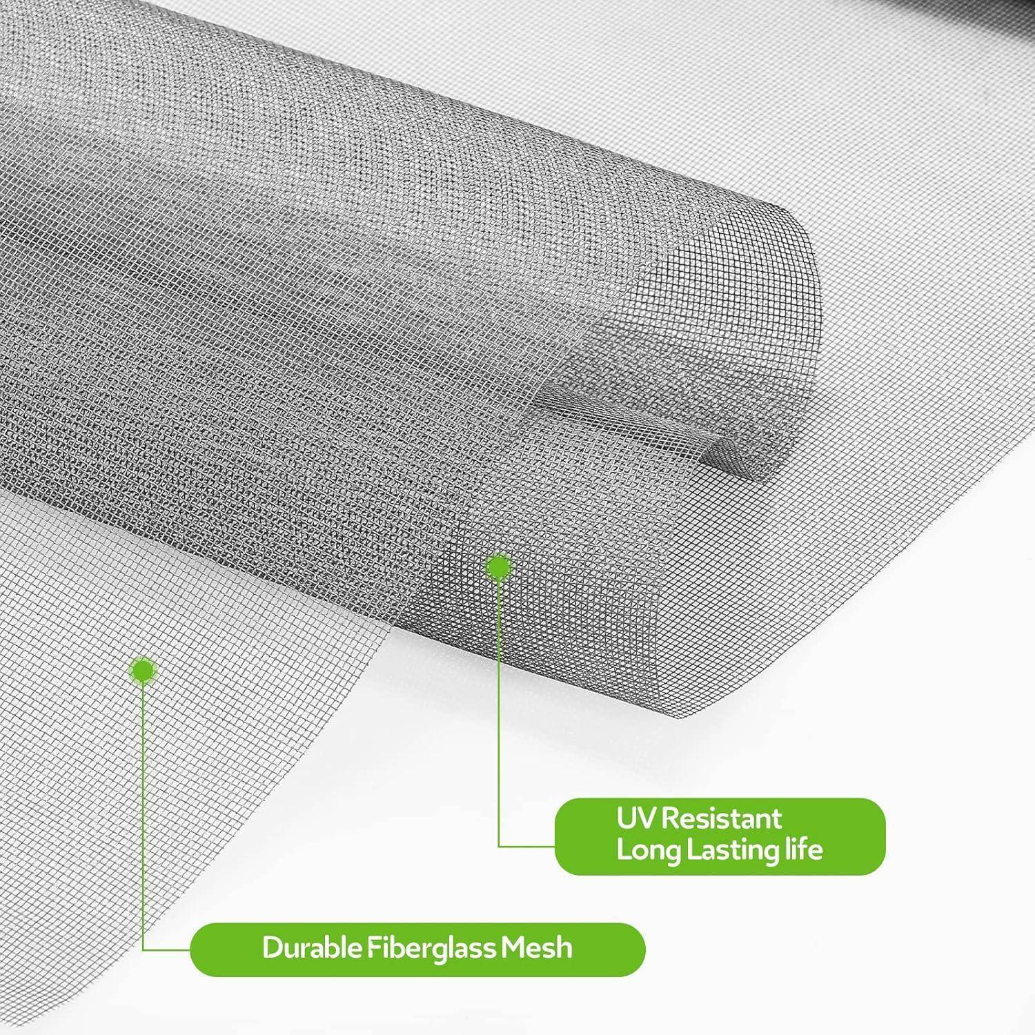 Nahaufnahme einer aufgerollten grauen Fiberglas-Gitternetzrolle mit Beschriftungen „Langlebares Fiberglas-Gitternetz