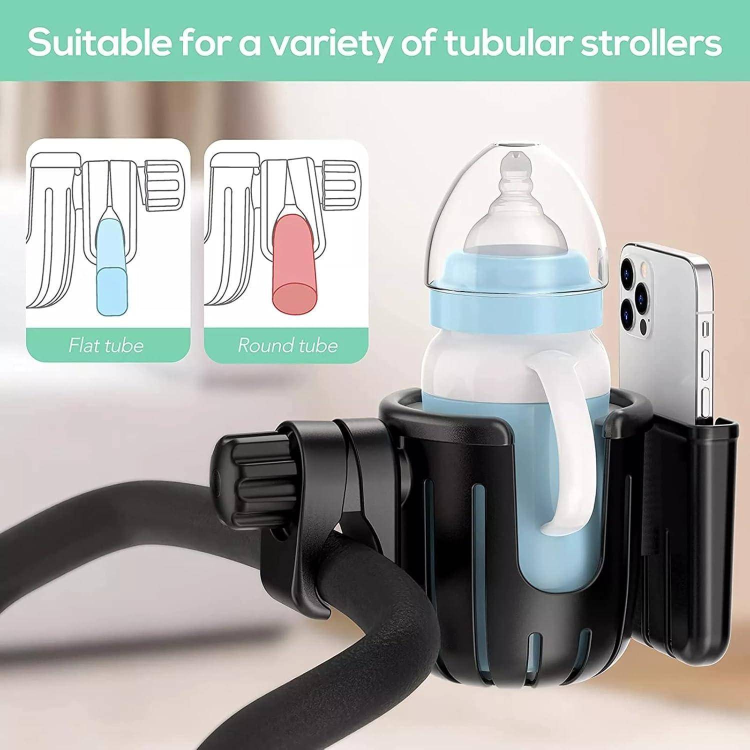 Kinderwagenbecherhalter mit Telefonhalter, gezeigt, wie er auf flache und runde Rohre passt und eine Babyflasche und ein Smartphone hält.