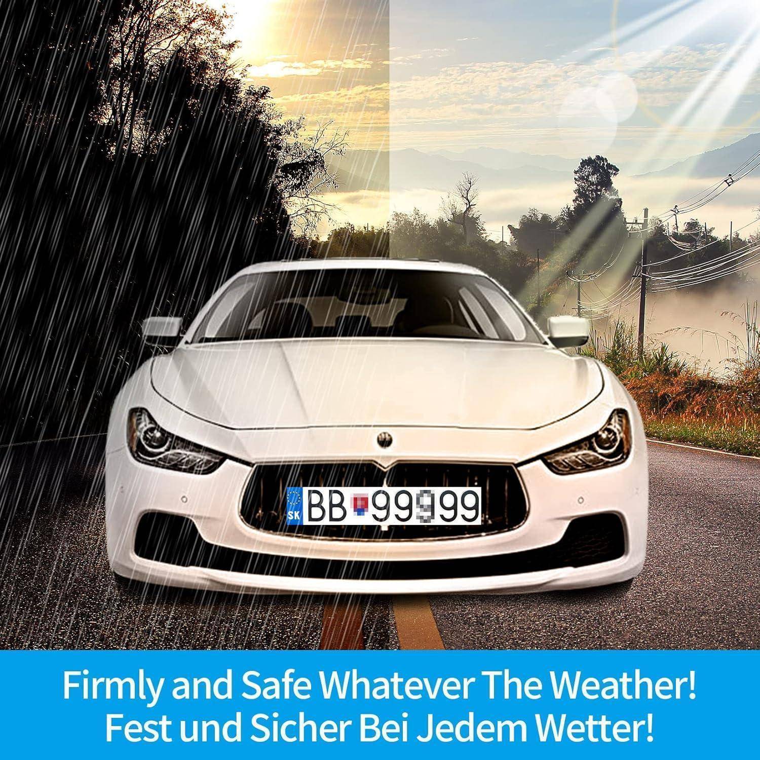Weißer BMW Sedan, zentriert auf einer nassen Straße im Regen und Sonnenlicht, mit dem Slogan „Fest und Sicher Bei Jedem Wetter! Firmly and Safe Whatever The Weather!