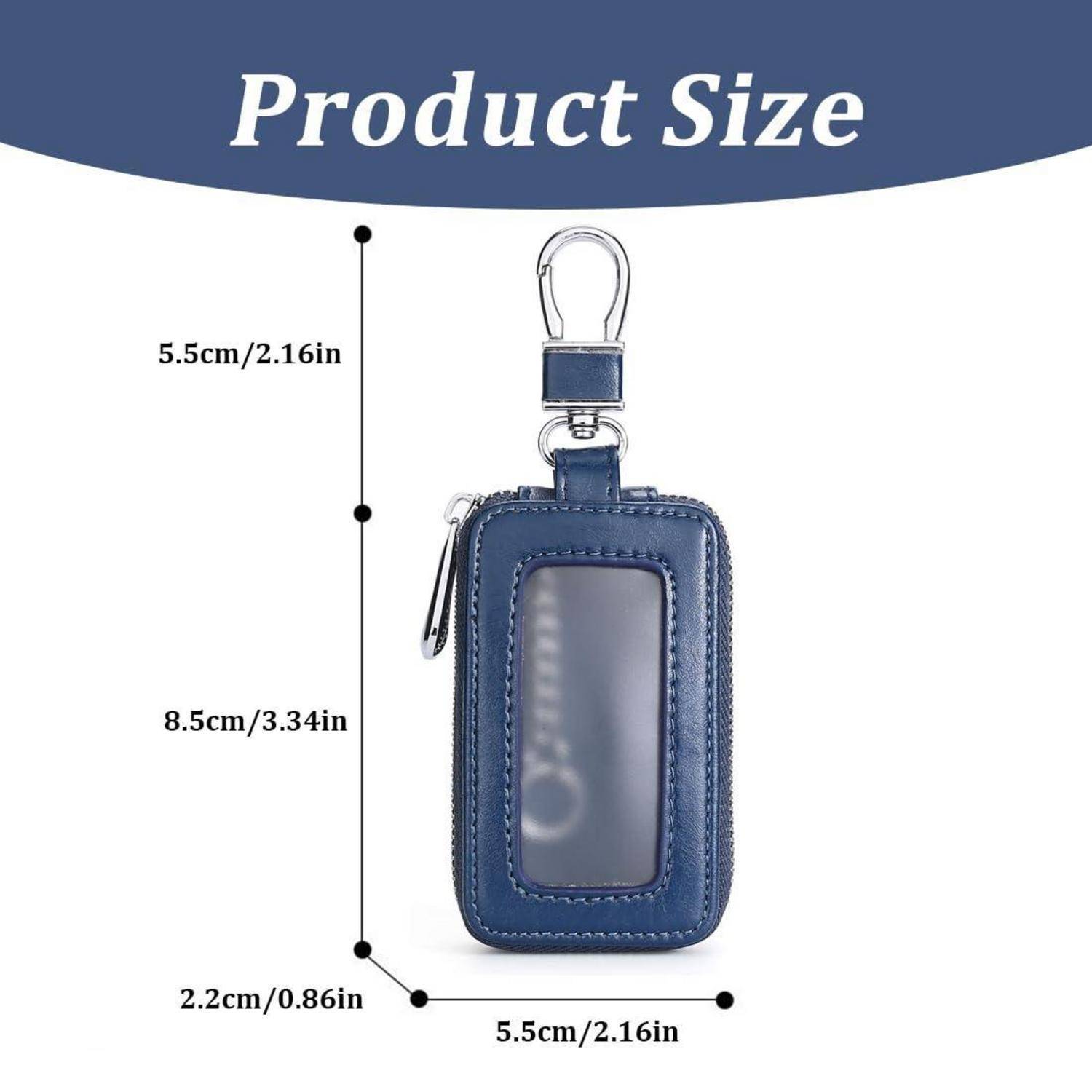 Produktgrößenchart mit einem blauen Lederschlüsseletui mit Metallclip; die Abmessungen betragen 5,5 cm Breite, 8,5 cm Höhe und 2,2 cm Tiefe.