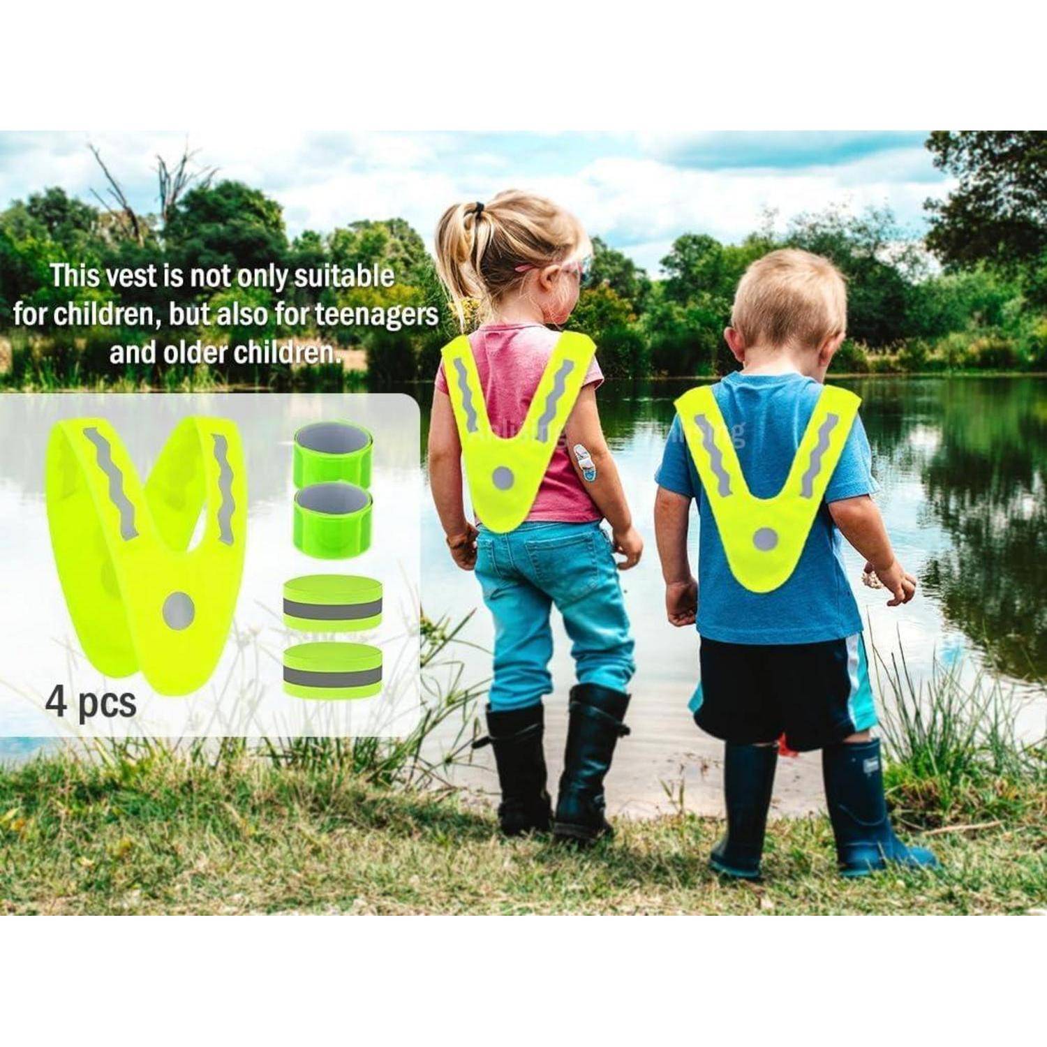 Zwei Kinder in leuchtenden Sicherheitswesten stehen an einem See; Overlaytext besagt, dass die Weste für Kinder, Jugendliche und ältere Kinder geeignet ist, und zeigt '4er Set' mit Westenteilen.